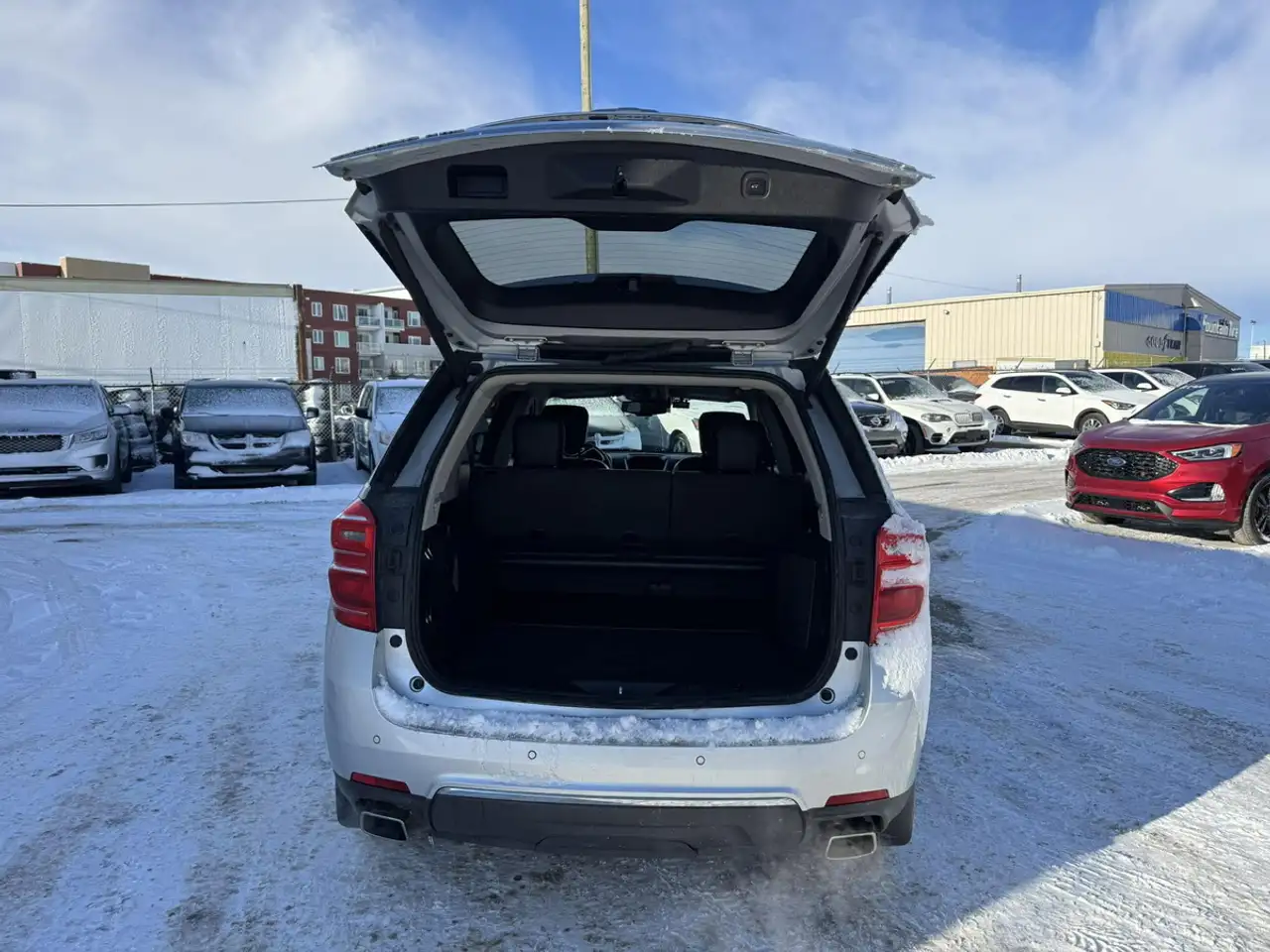 Chevrolet Equinox photo Chevrolet Equinox