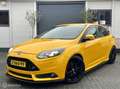 Ford Focus 2.0T 250pk ST-3|RIJKLAAR|MAXTON|LEER|SCHUIFDAK! Jaune - thumbnail 4