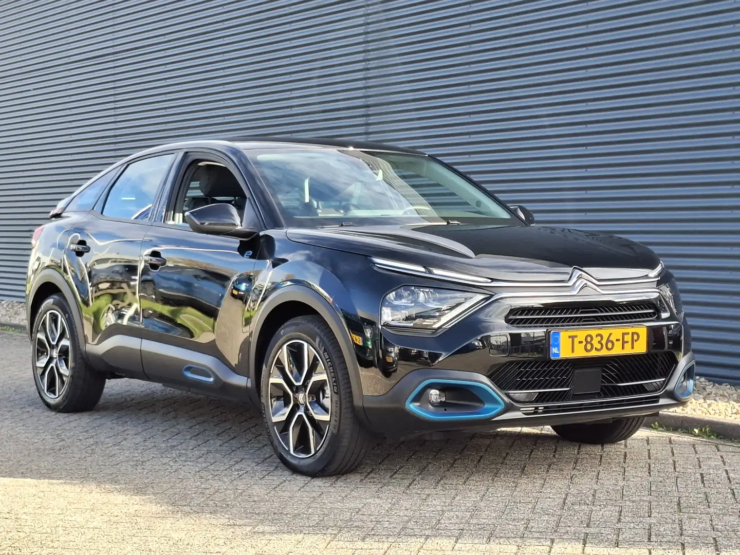 Citroen E-C4 Electric Feel Pack 50 kWh | Navigatie | Apple Carplay en An Zwart - 2