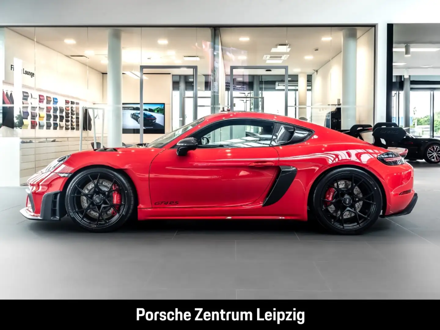 Porsche Cayman GT4 RS Weissach-Paket Liftsystem-VA BOSE Rood - 2