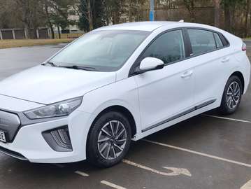 IONIQ ElektroTrend *Erstbesitzer Eintracht Frankfurt*