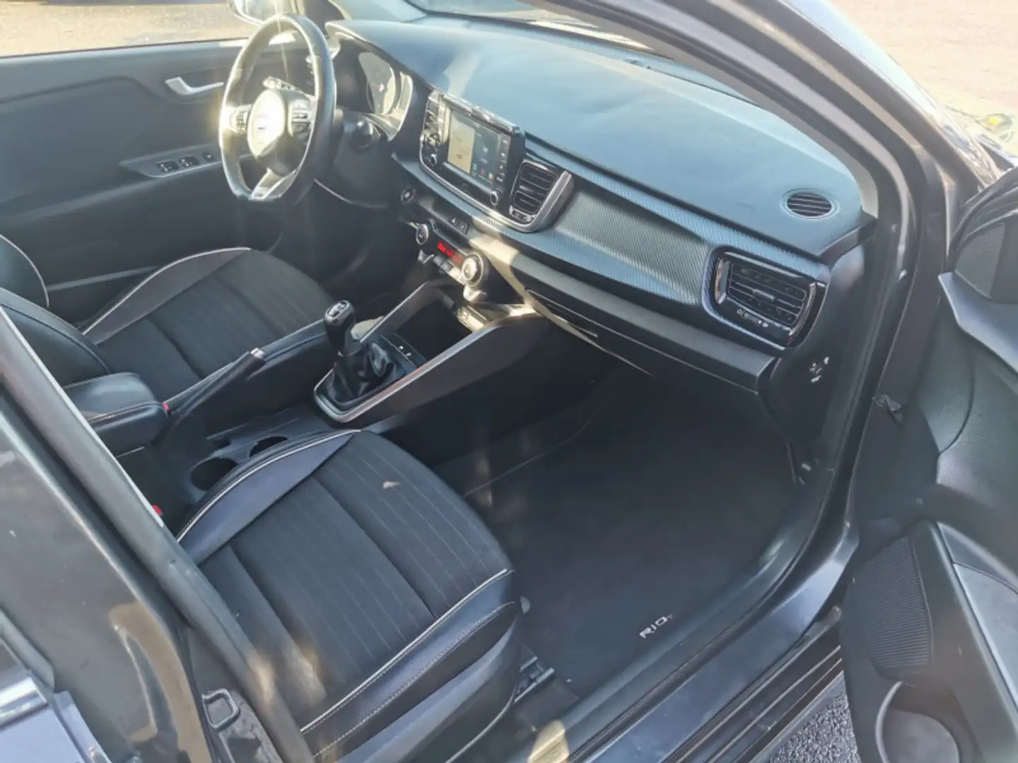 Kia Rio 1.0 T-GDI 100CH GT LINE PREMIUM Gris - 2