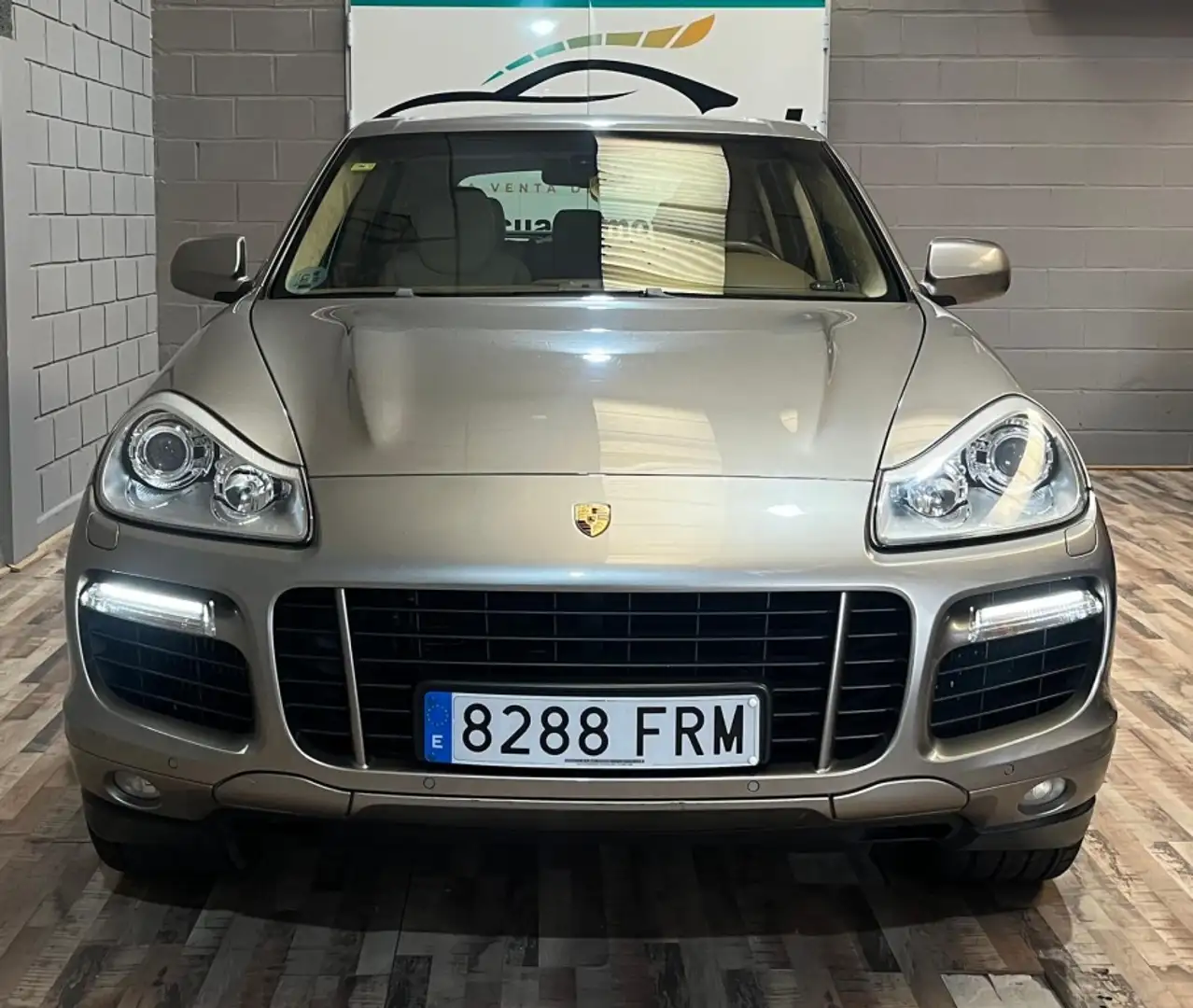 Porsche Cayenne Turbo Aut. Bej - 2