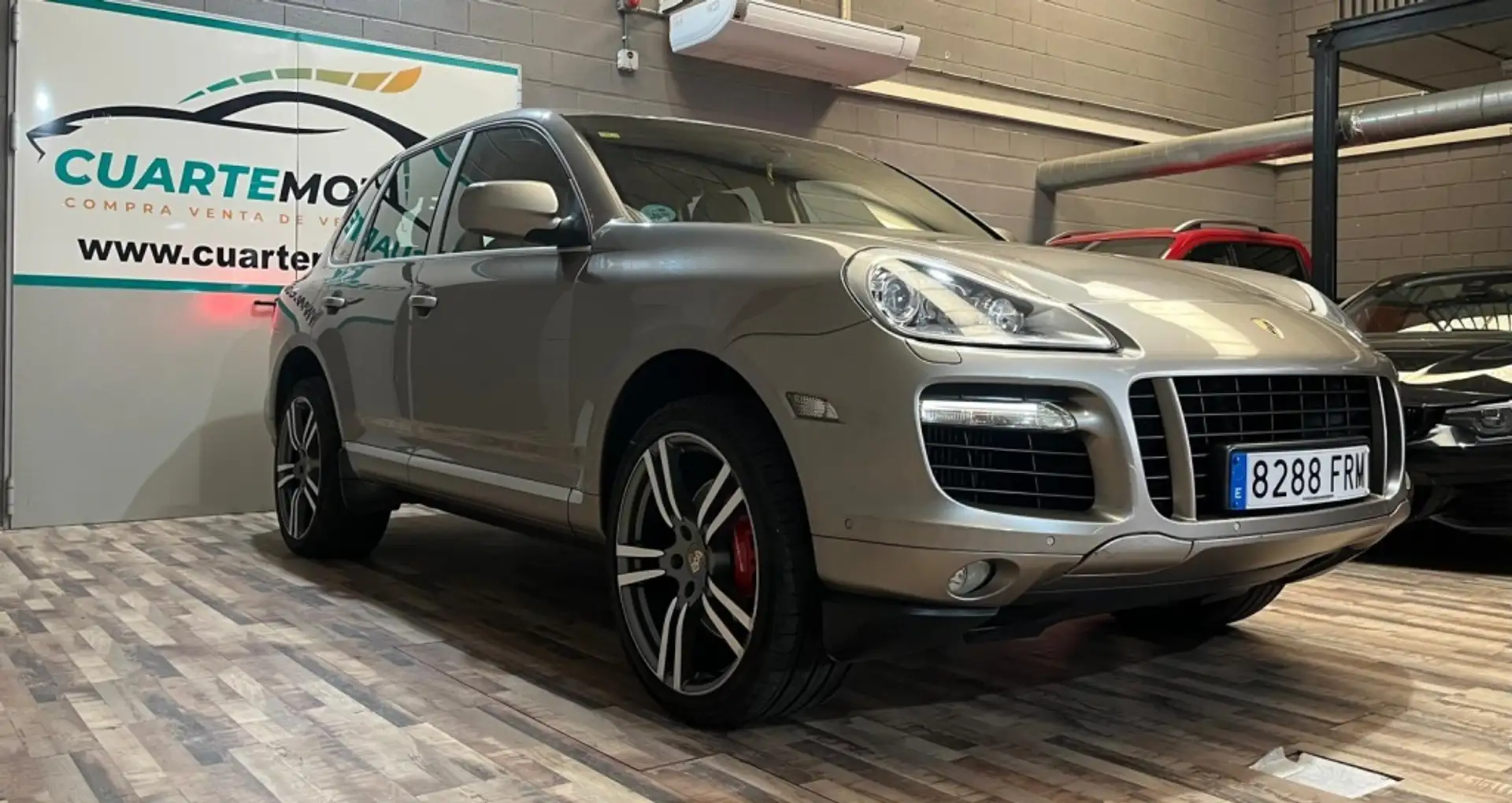 Porsche Cayenne Turbo Aut. Bej - 1