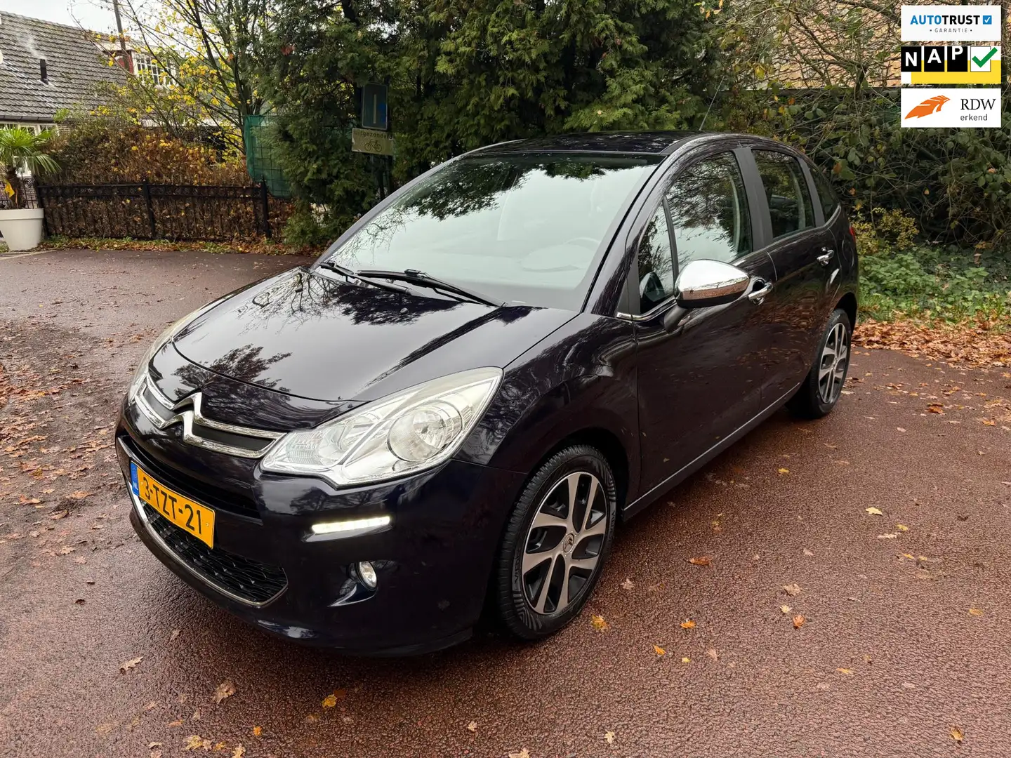 Citroen C3 1.2 VTi ETG Airdream Collection / Navi / Airco / N Gris - 1