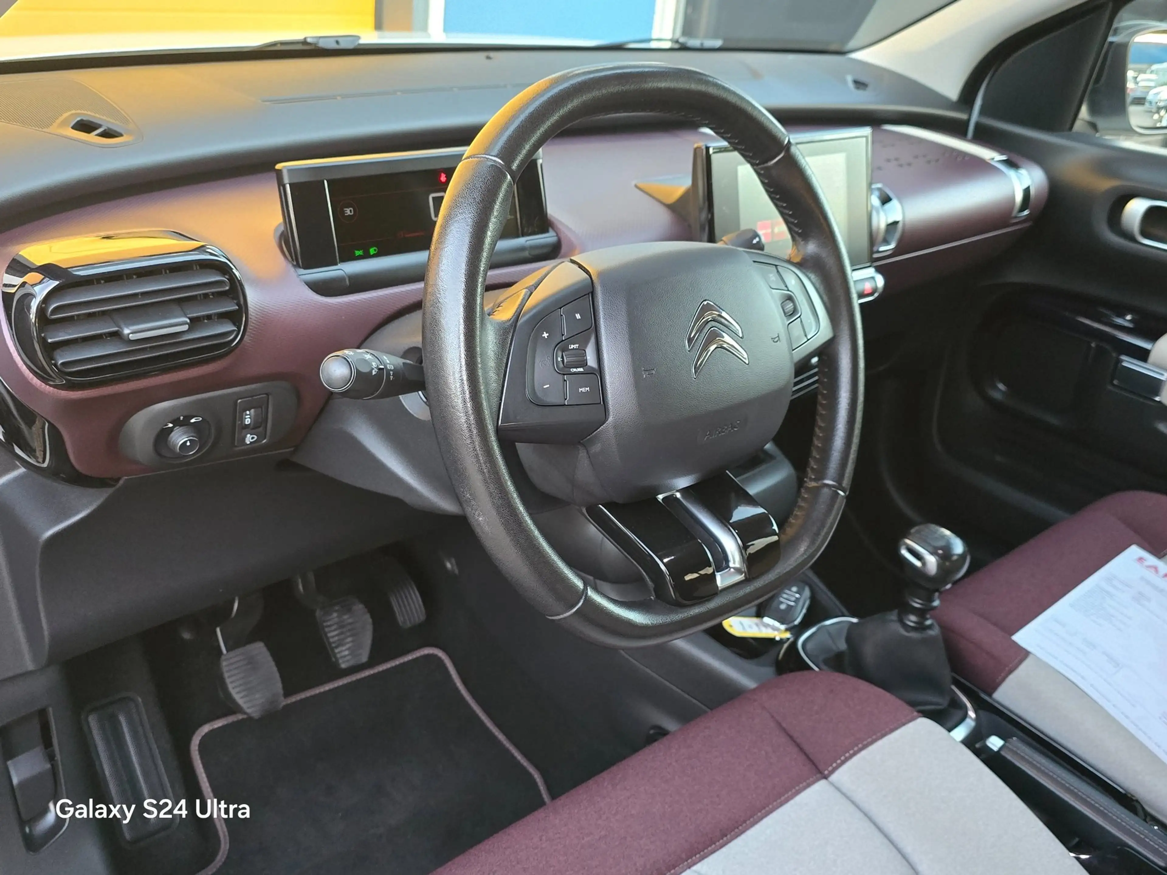 Citroen C4 Cactus 1.2 PureTech Shine / NAP / Camera / Airco / Elek P — photo 5