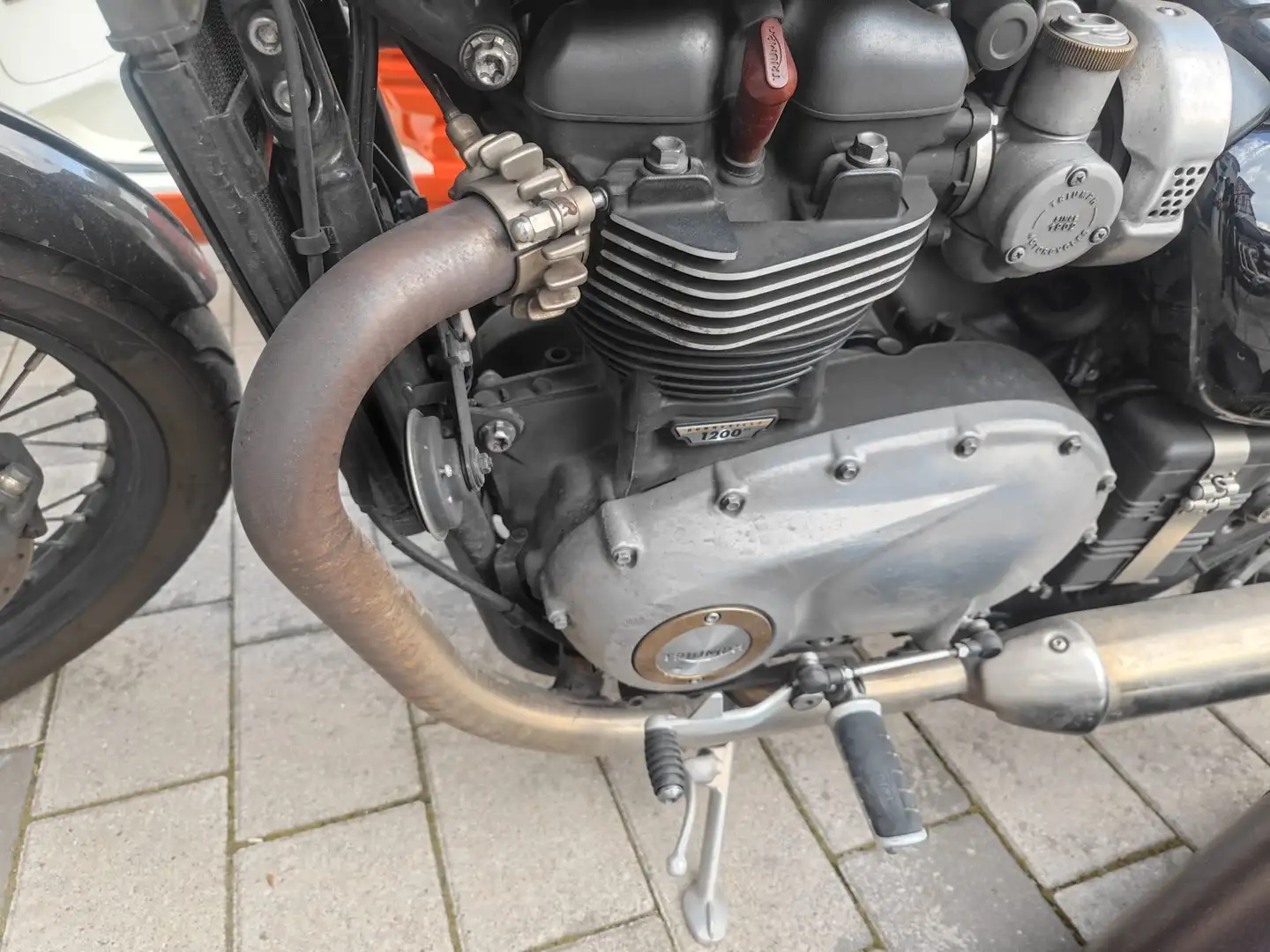 Triumph Bonneville Bobber Triumph Bonneville Bobber 1200 Piros - 2