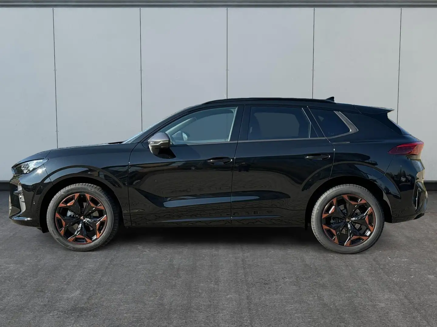 CUPRA Terramar MATRIX+DCC+360 KAMERA+DYNAMIC+19" ALU+ACC 1.5 e... Schwarz - 1