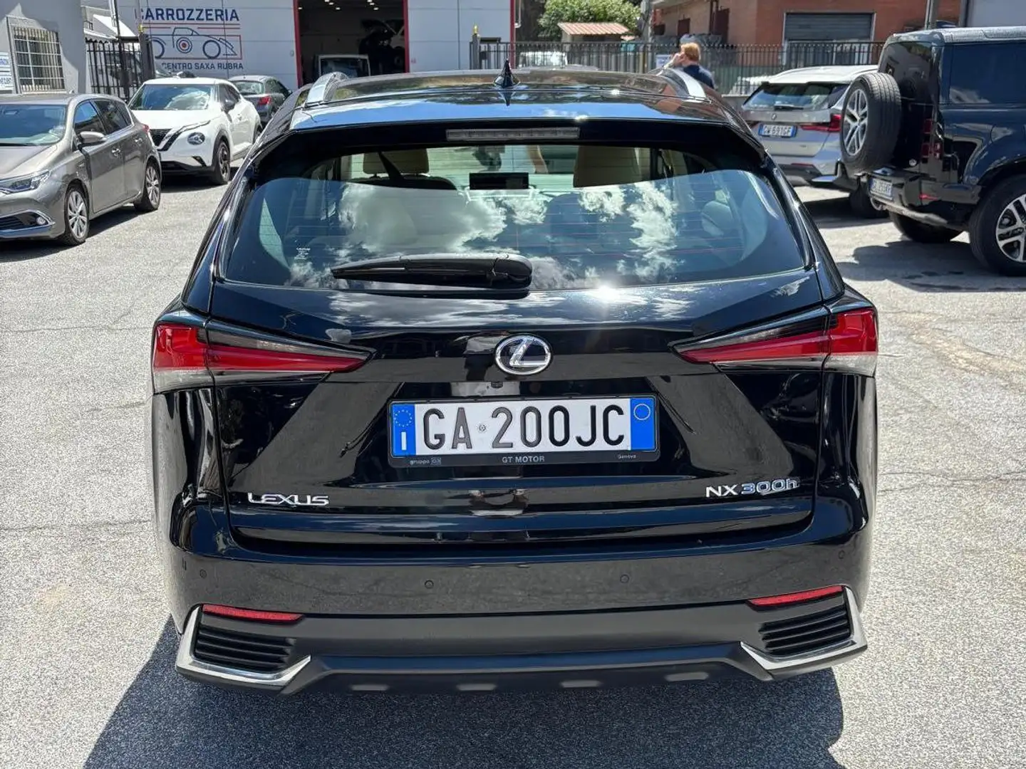 Lexus NX 300 NX I 2018 300h 2.5 Business 4wd cvt Nero - 2