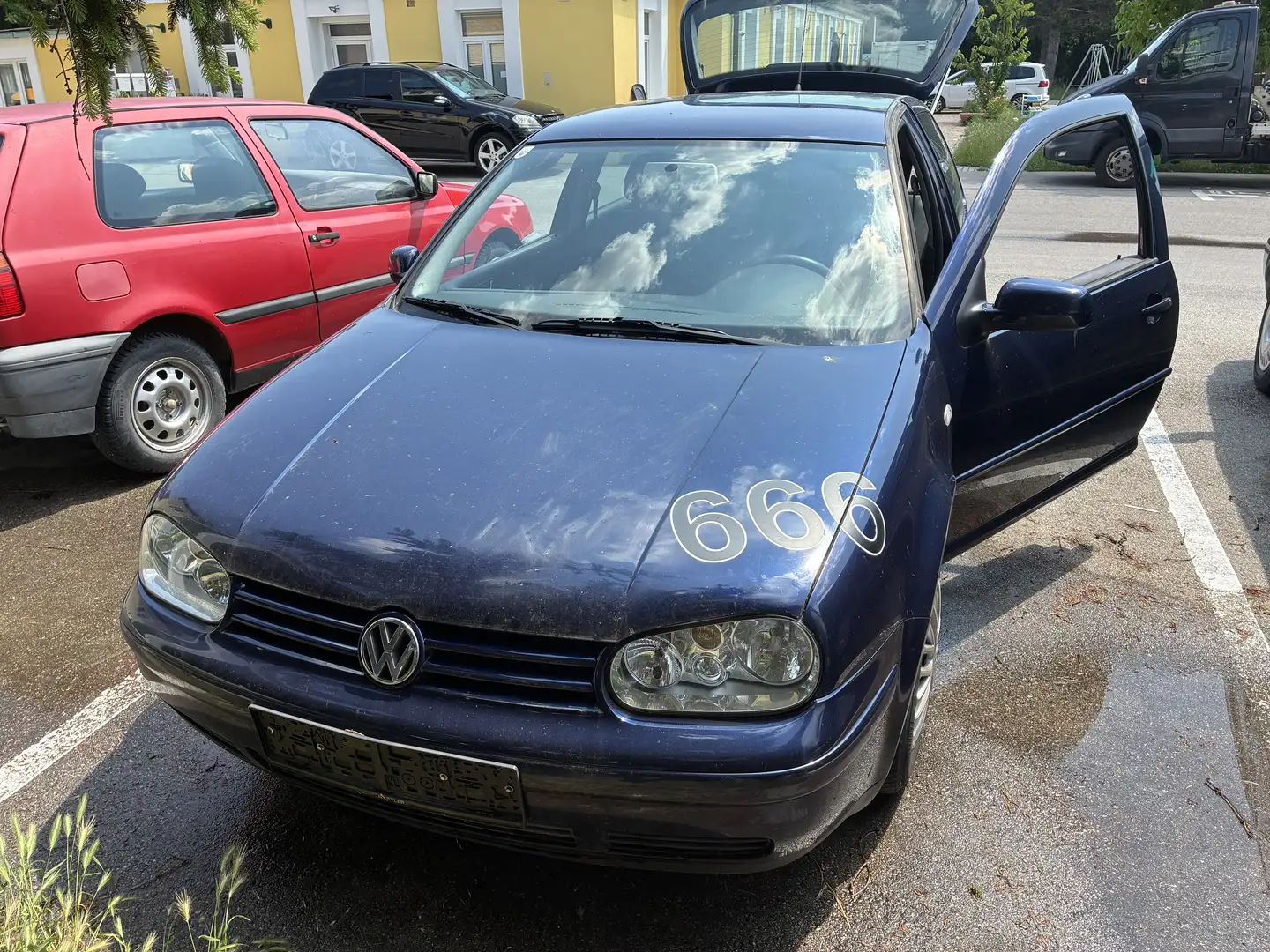 Volkswagen Golf GL (GLS) - 1