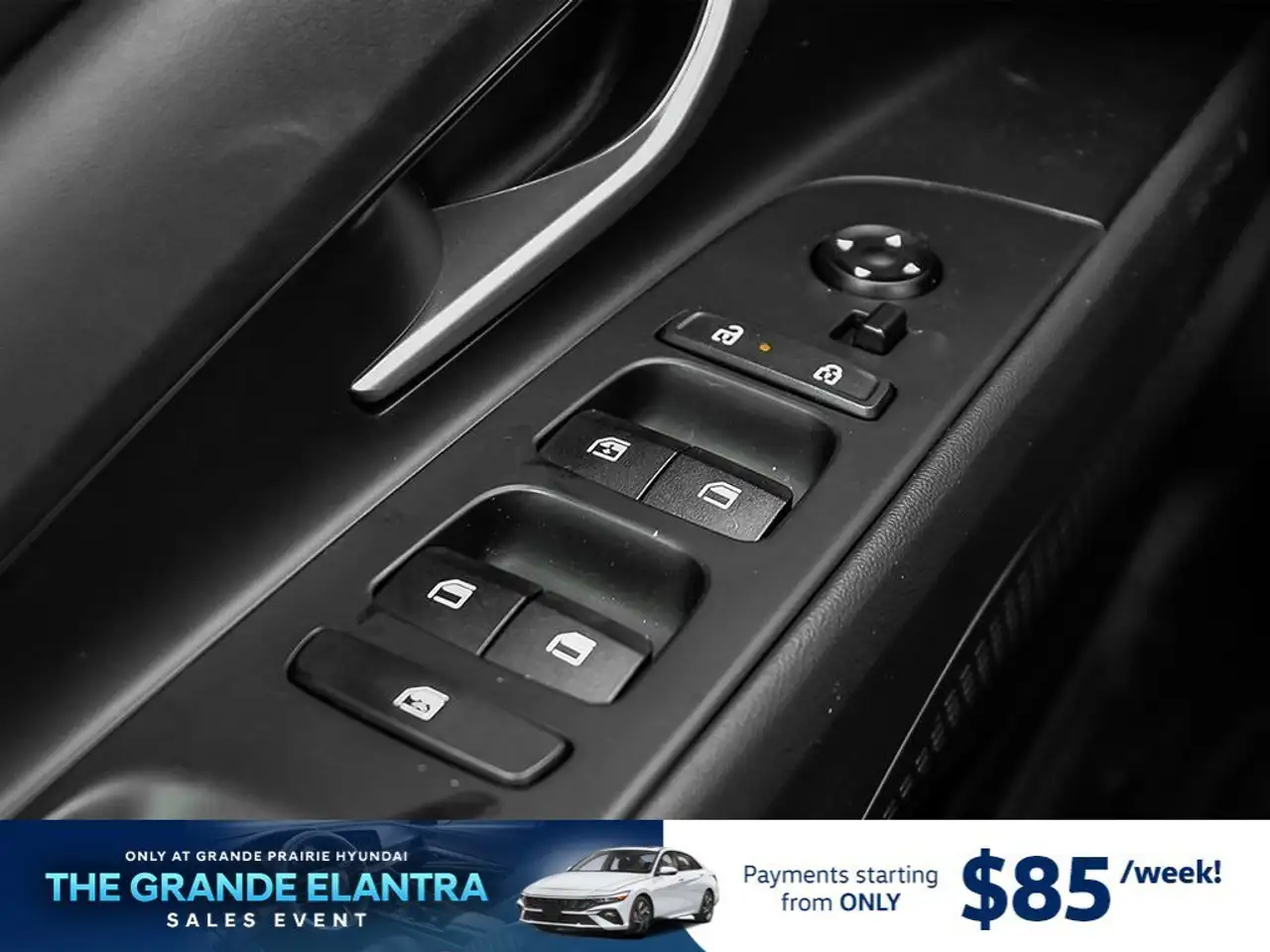 Hyundai ELANTRA снимка Hyundai ELANTRA