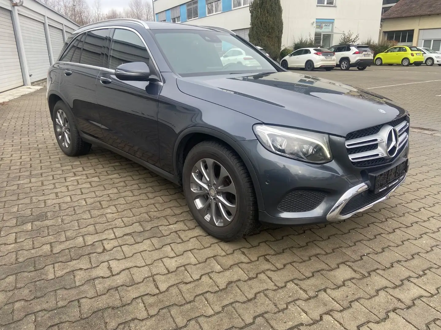 Mercedes-Benz GLC 220 GLC -Klasse GLC 220 d 4Matic/1J Garantie Gris - 1