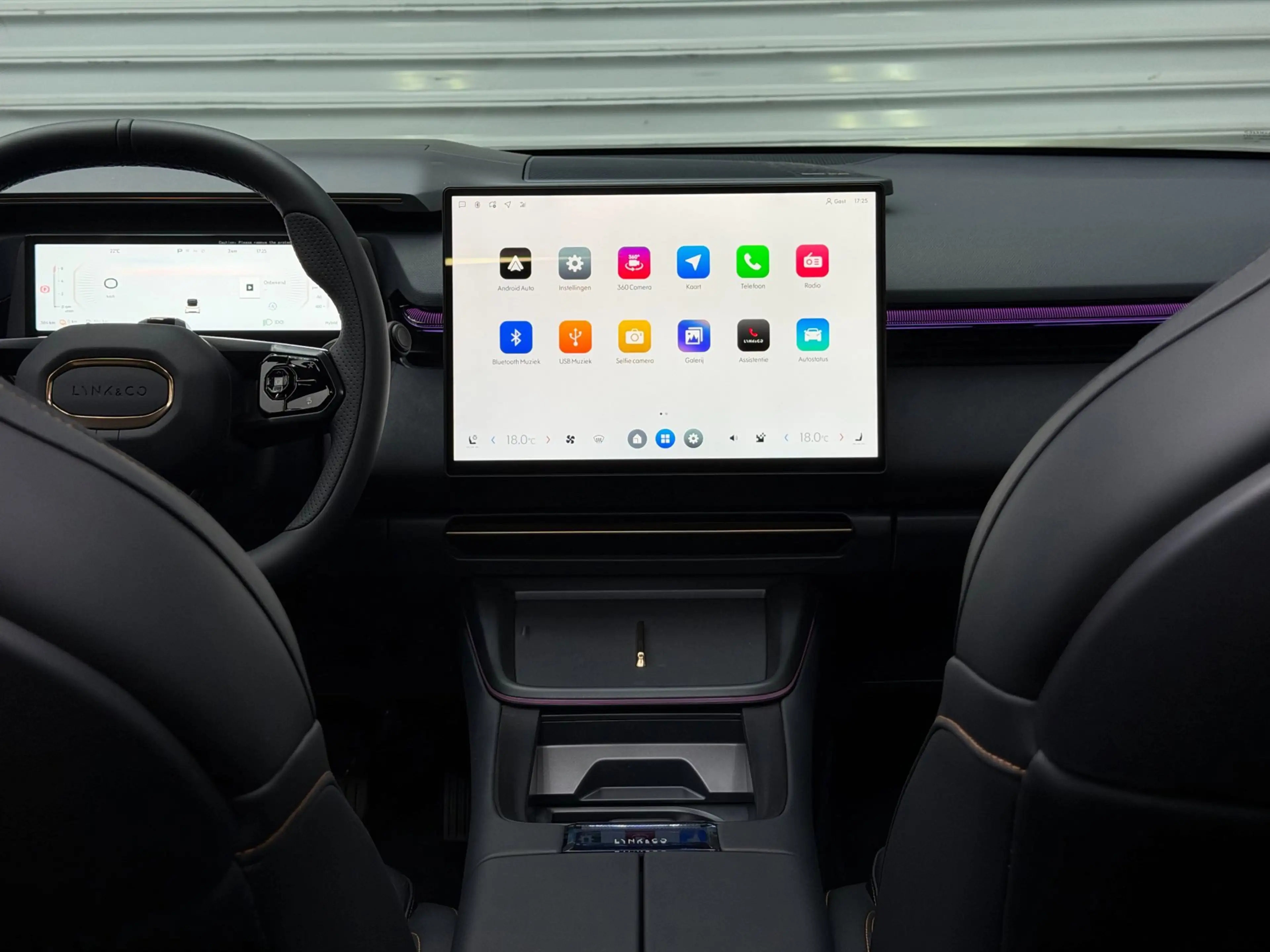 Lynk & Co 08 1.5 More - 200km Elektrisch - Pano - Harman Kardon — photo 22
