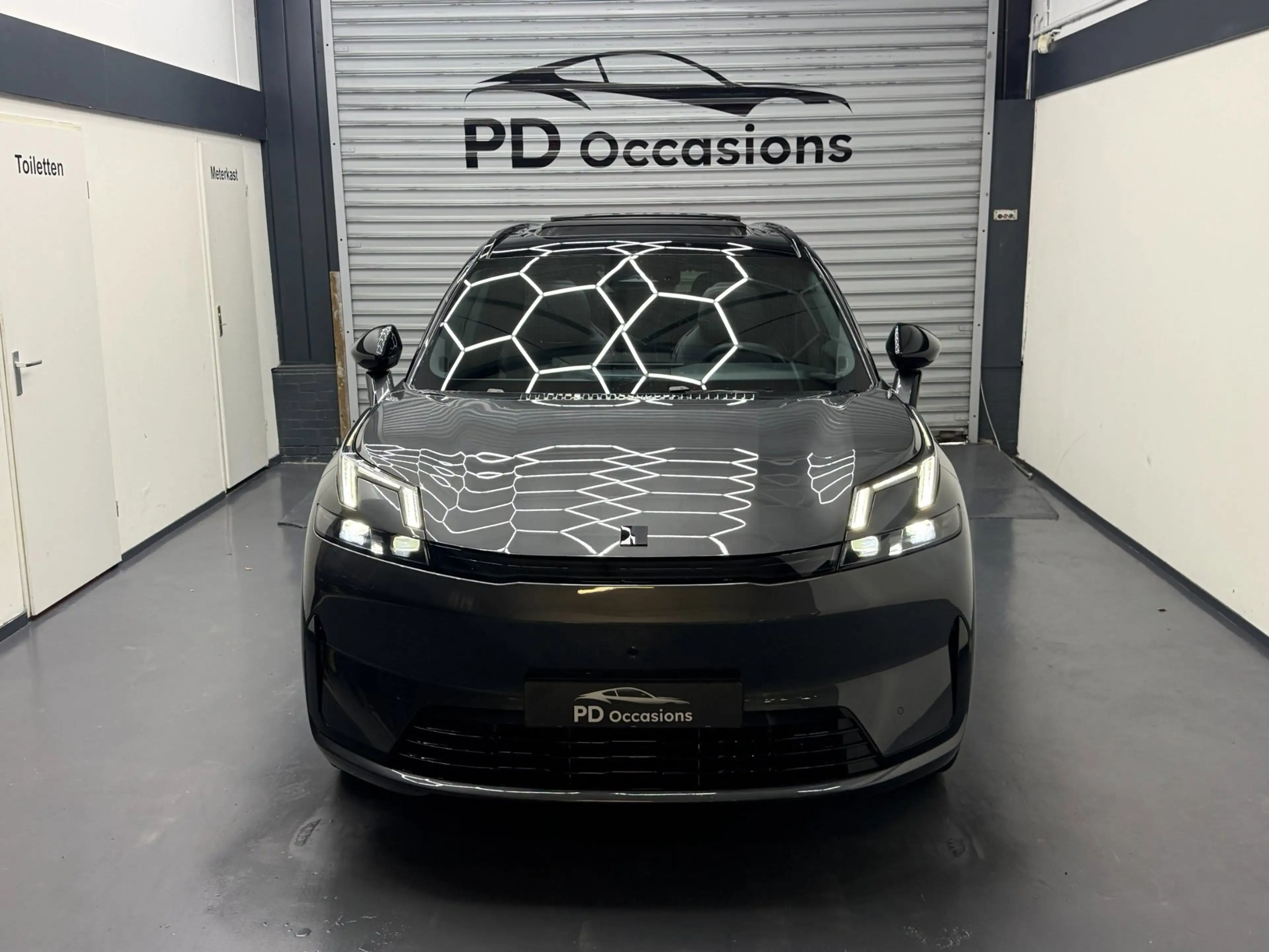 Lynk & Co 08 1.5 More - 200km Elektrisch - Pano - Harman Kardon — photo 2