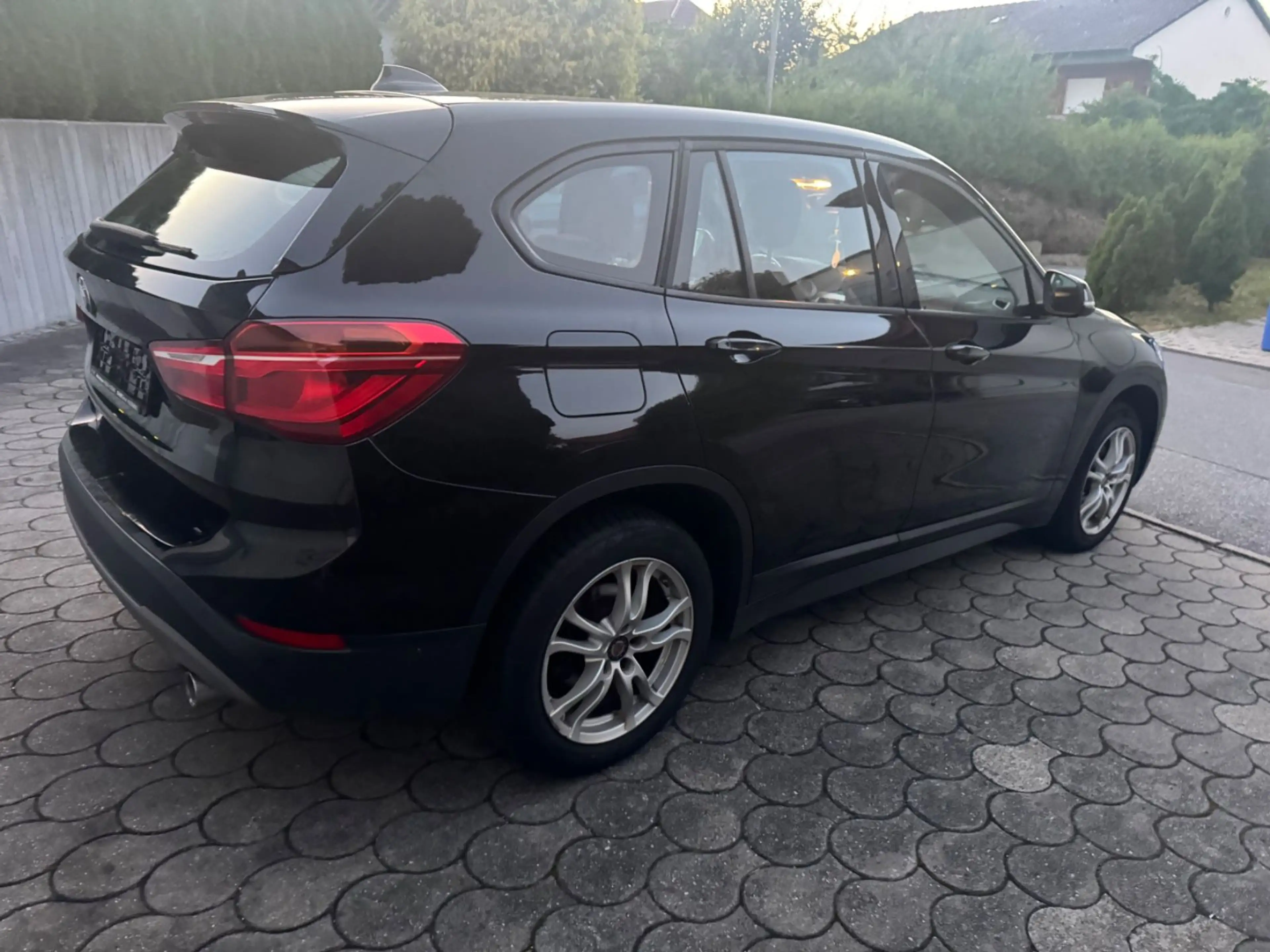 BMW X1 Automatik *TÜV 04/28*LED*Navi*PDC*MwSt.* — photo 4