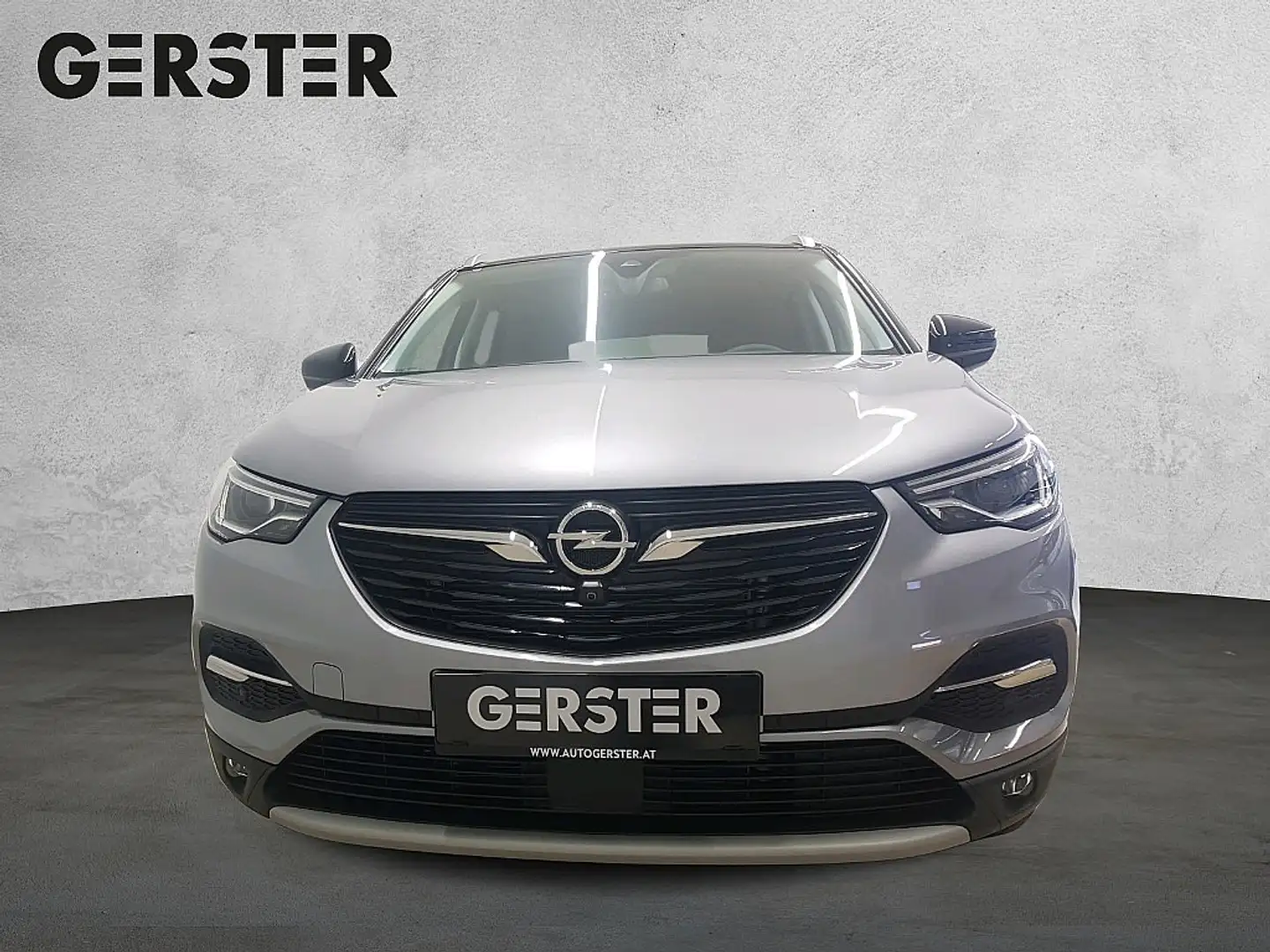 Opel Grandland X 1,6 Turbo Direct Inj Ultimate Start/Stop Aut. Silber - 2