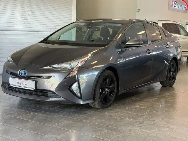 Toyota Prius Executive HUD/SHZ/Navi/Rückfahrkamera