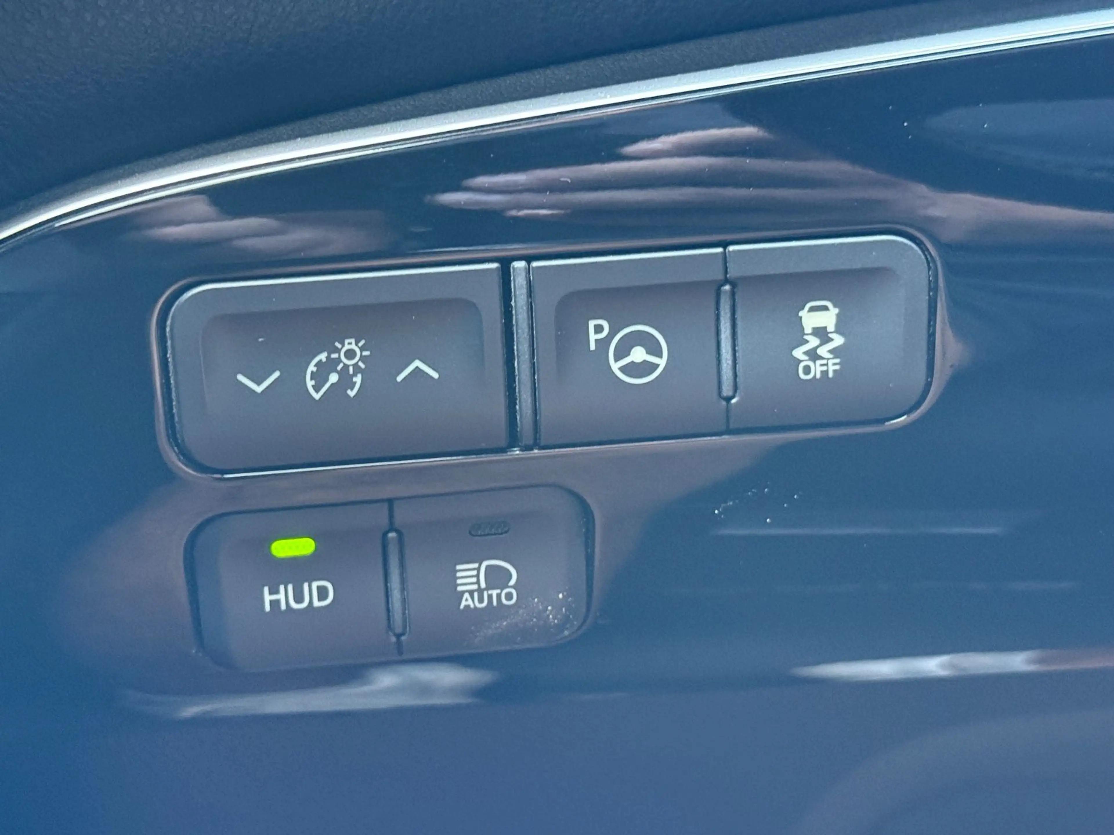 Toyota Prius Executive HUD/SHZ/Navi/Rückfahrkamera — photo 12