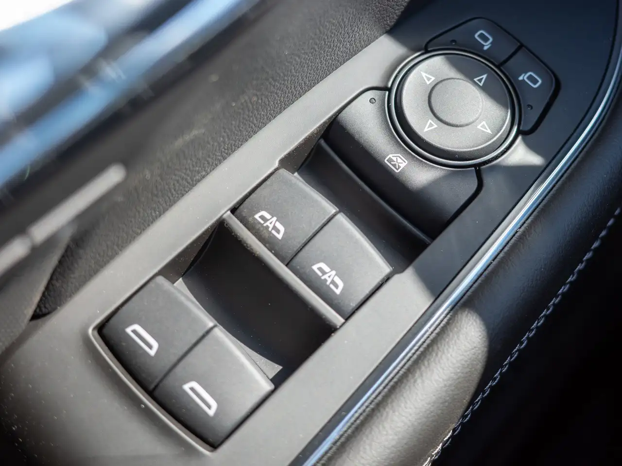 Buick Envision снимка Buick Envision