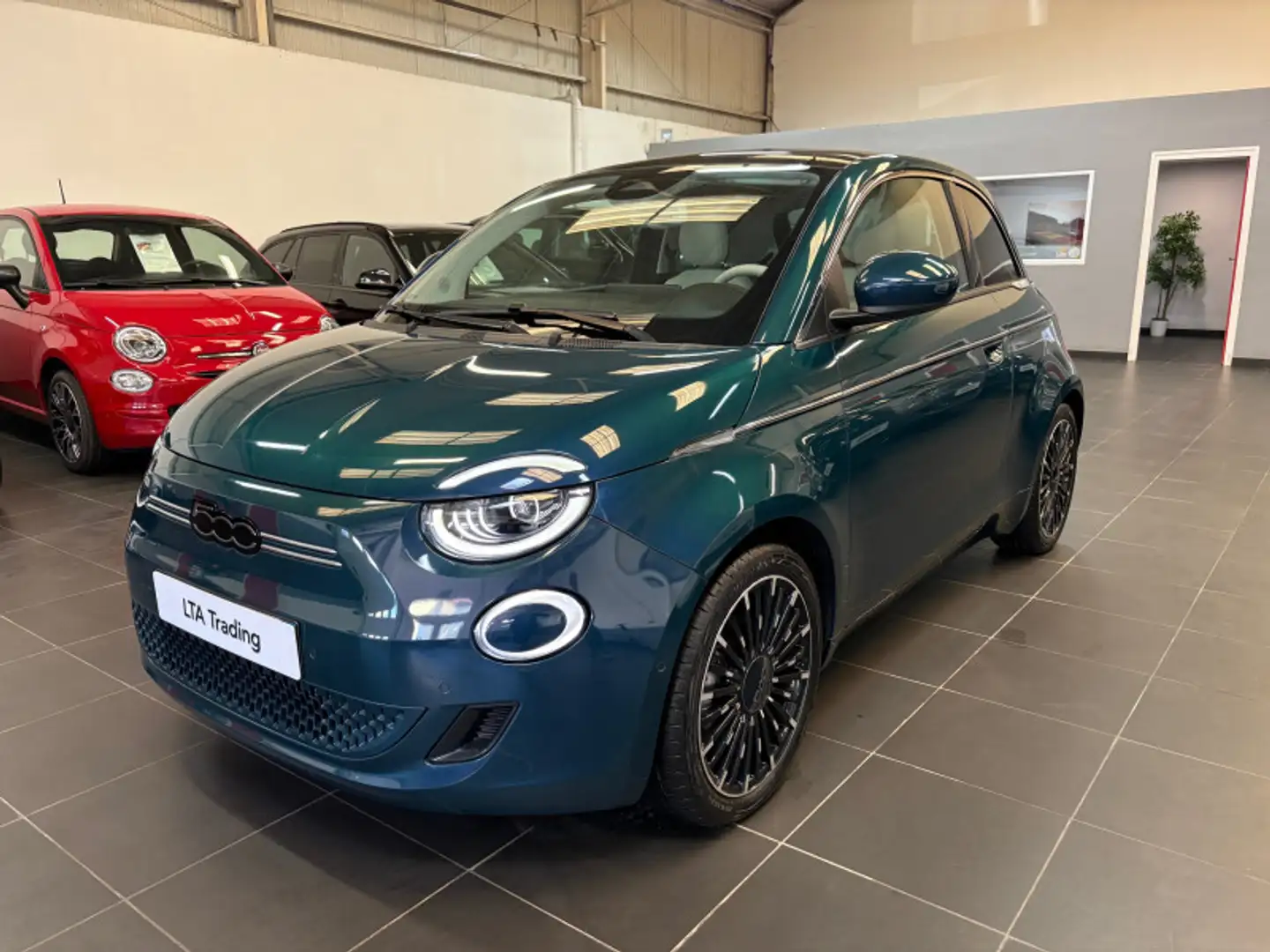 Fiat 500e E 118CH LA PRIMA MY23 Vert - 2