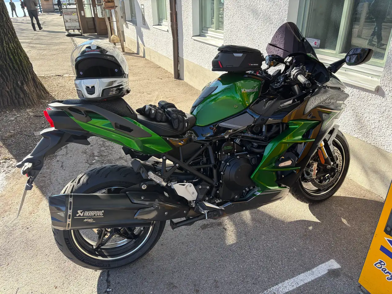 Kawasaki Ninja H2