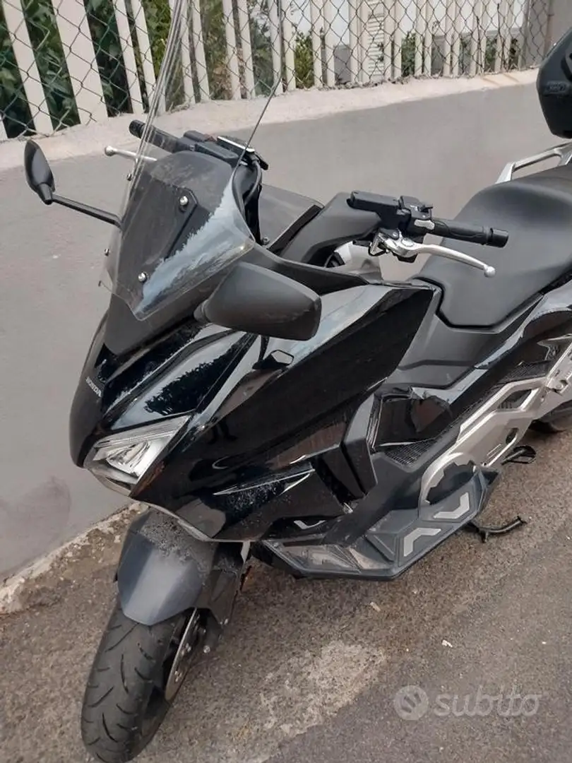 Honda Forza 750 Style Noir - 1