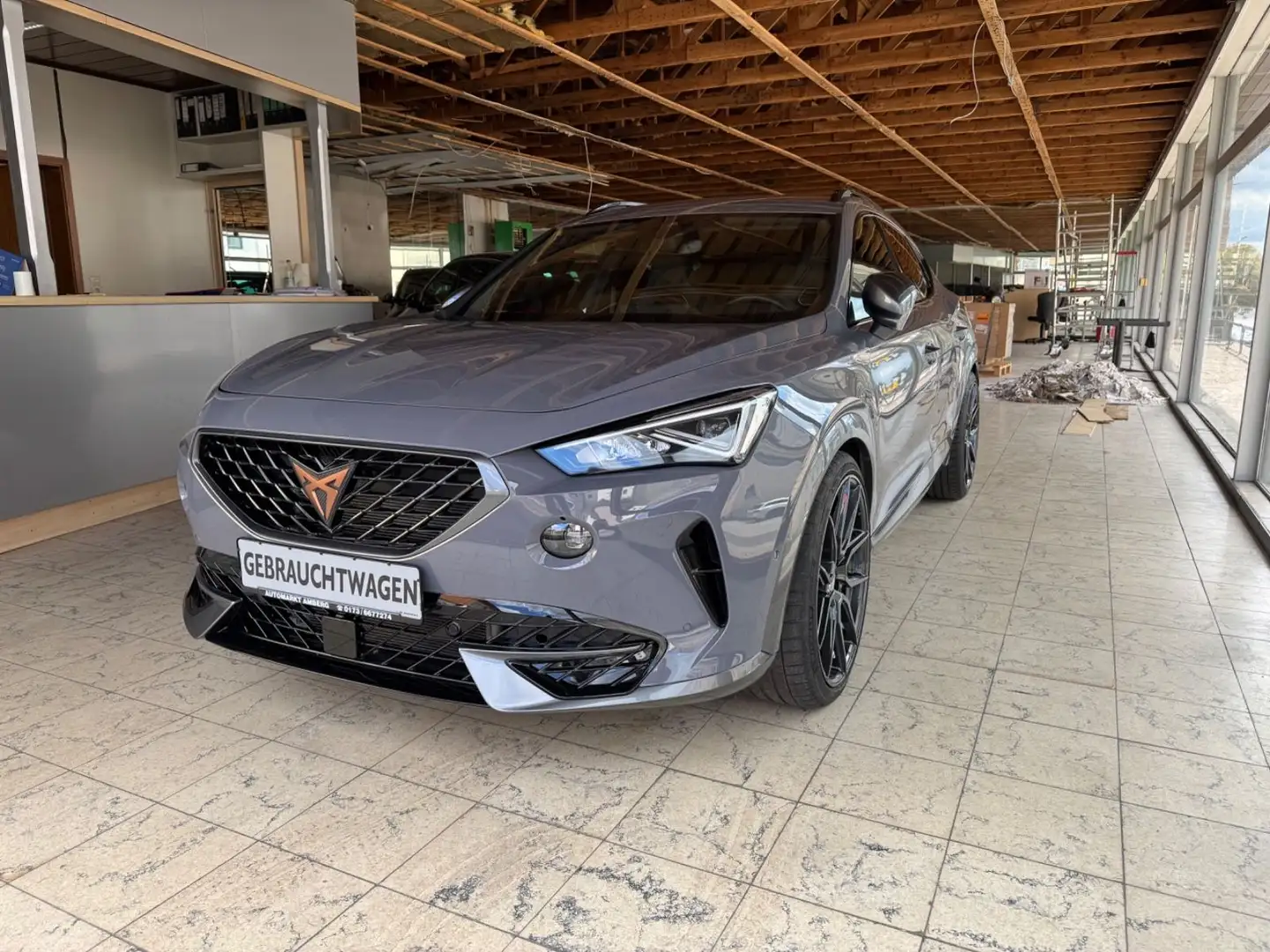 CUPRA Formentor VZ 4Drive*ACC*AHK*BEATS*NAVI*20 ZOLL* Grau - 1