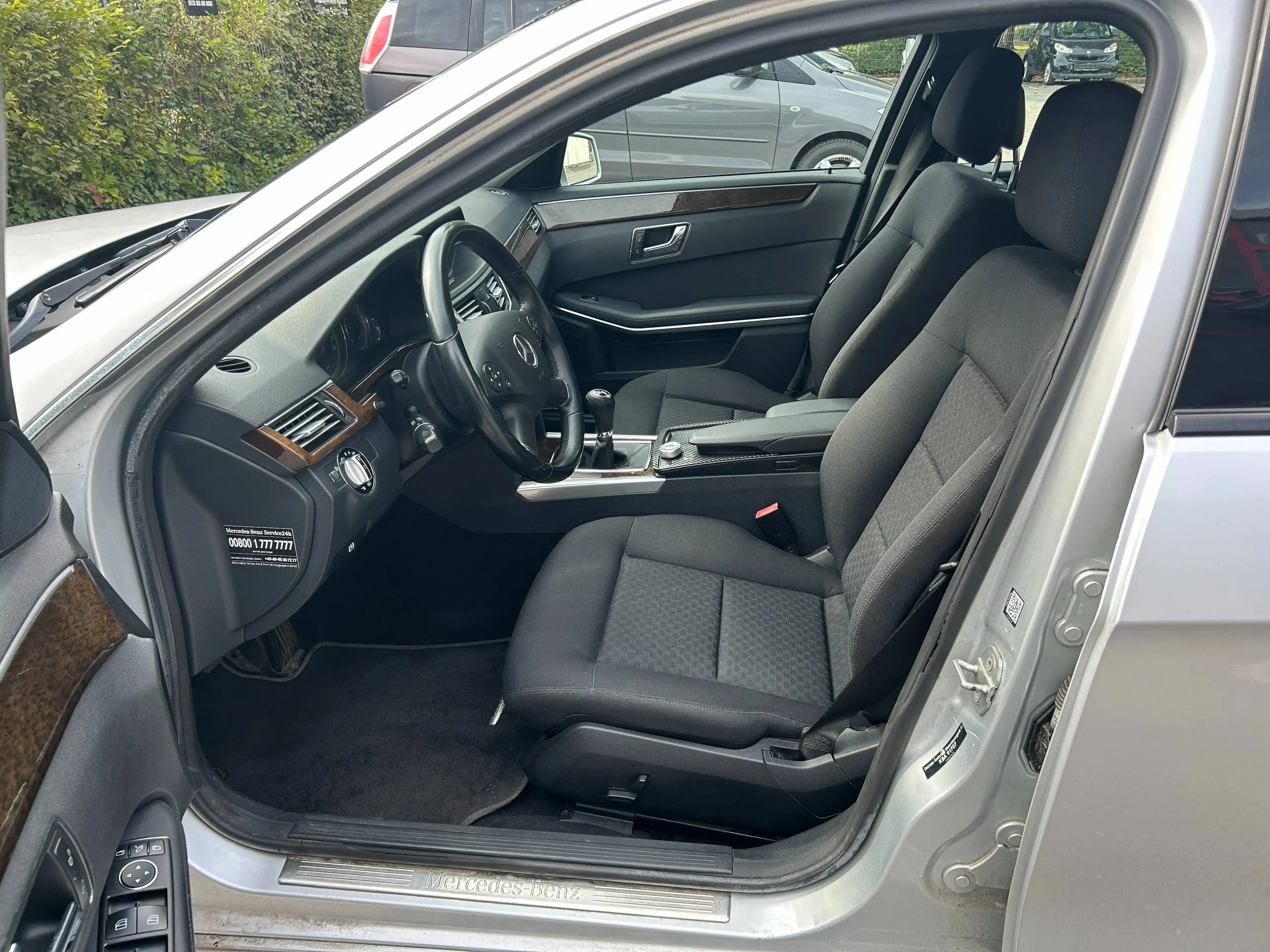 Mercedes-Benz E 250 E 250 CDI BlueEfficiency Klima, PDC, Bluetooth, Tüv Neu — photo 11