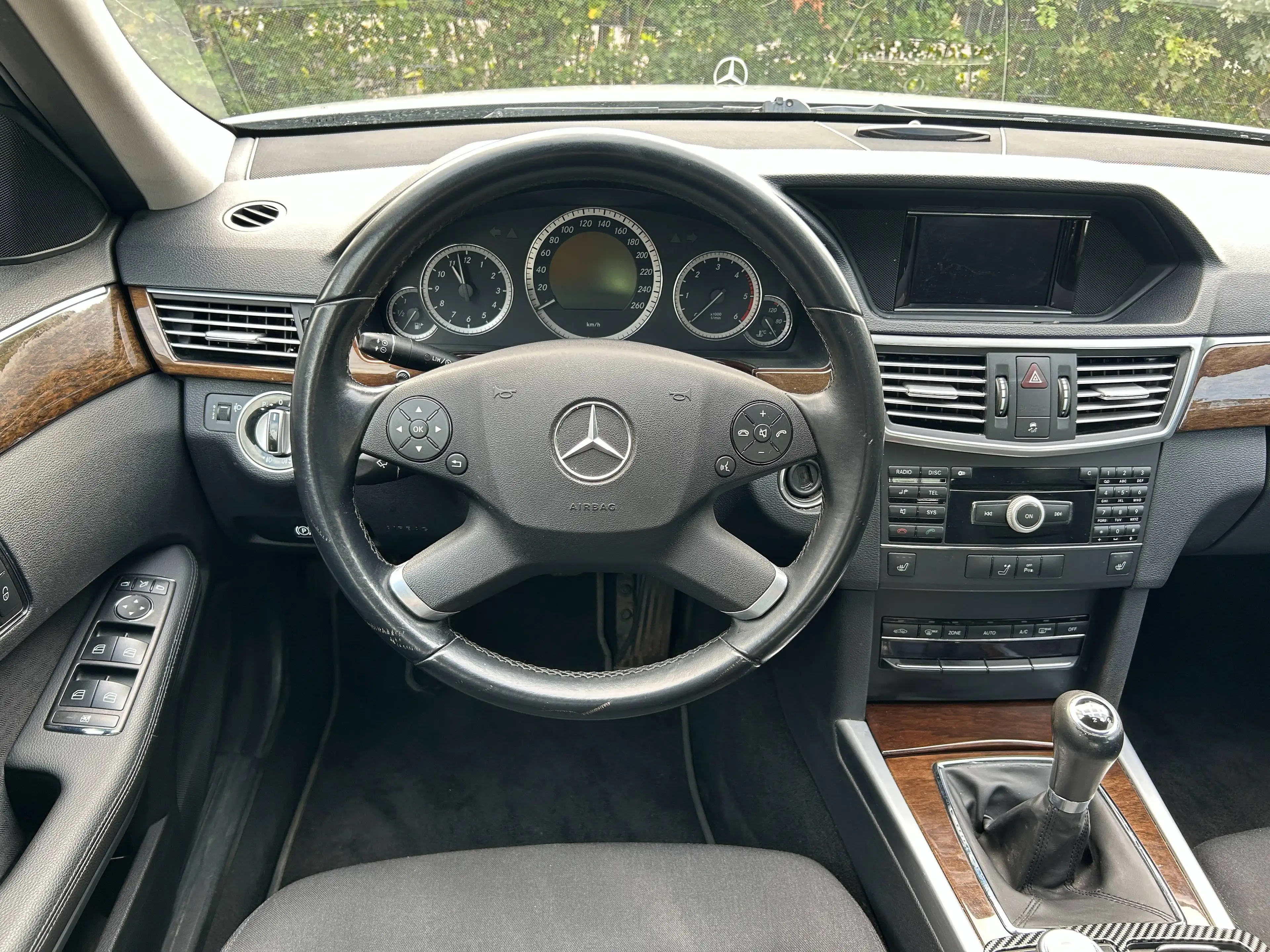Mercedes-Benz E 250 E 250 CDI BlueEfficiency Klima, PDC, Bluetooth, Tüv Neu — photo 15