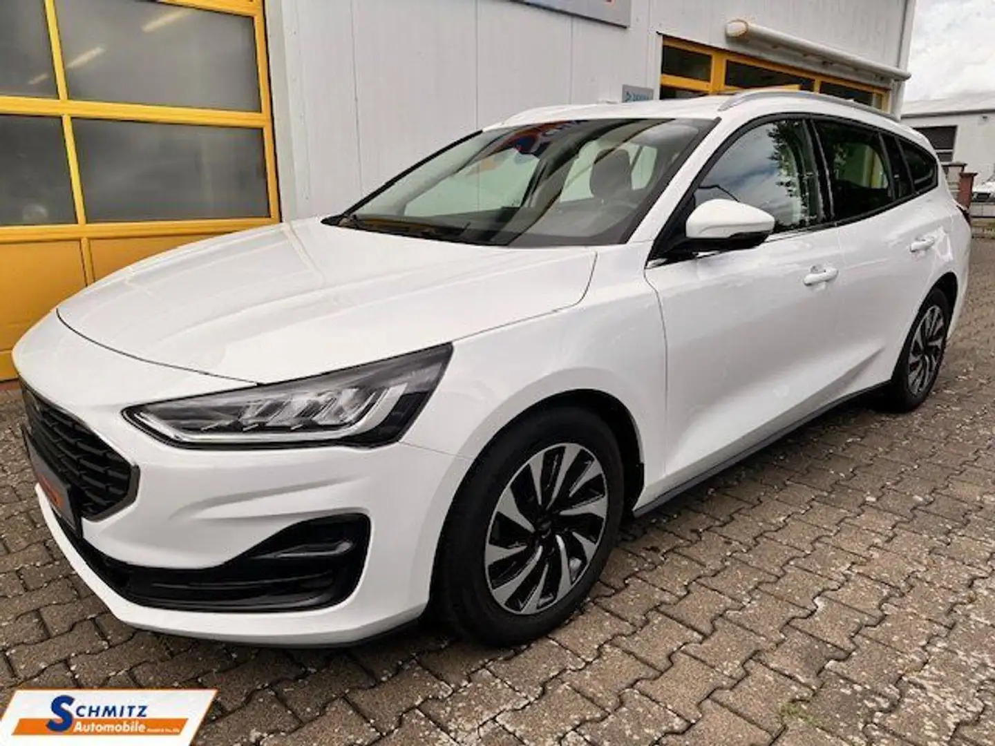 Ford Focus 1.5 Kombi Titanium Navi/LED/2xPDC Blanc - 2