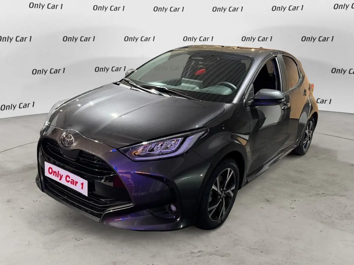 Toyota Yaris Yaris 1.5 Hybrid 5 porte Trend Grau - 2