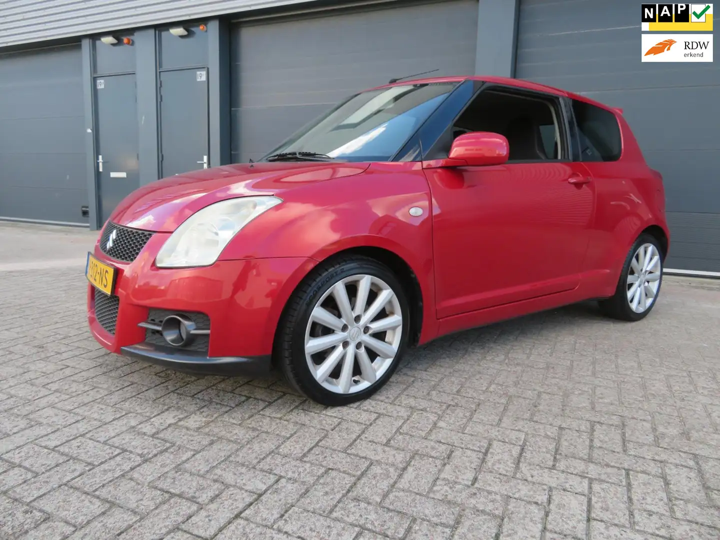 Suzuki Swift 1.6 Sport 151022 km nap Rosso - 1