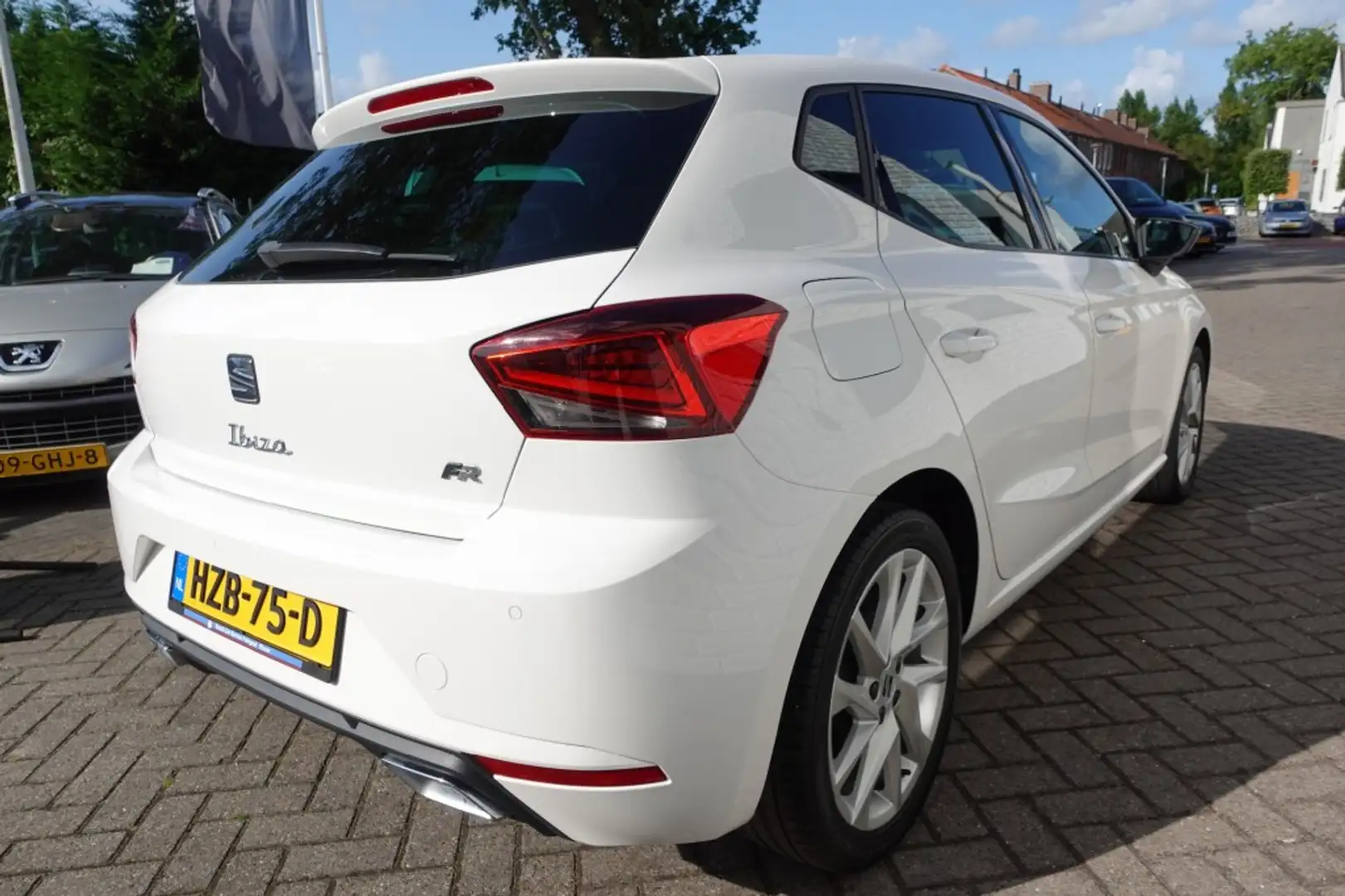 SEAT Ibiza 1.0 ECO TSI Clima  FR PLUS Wit - 2