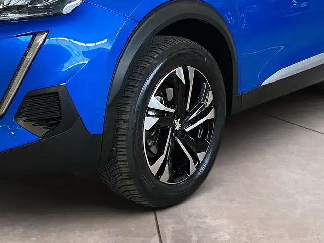 Peugeot 2008 view 15