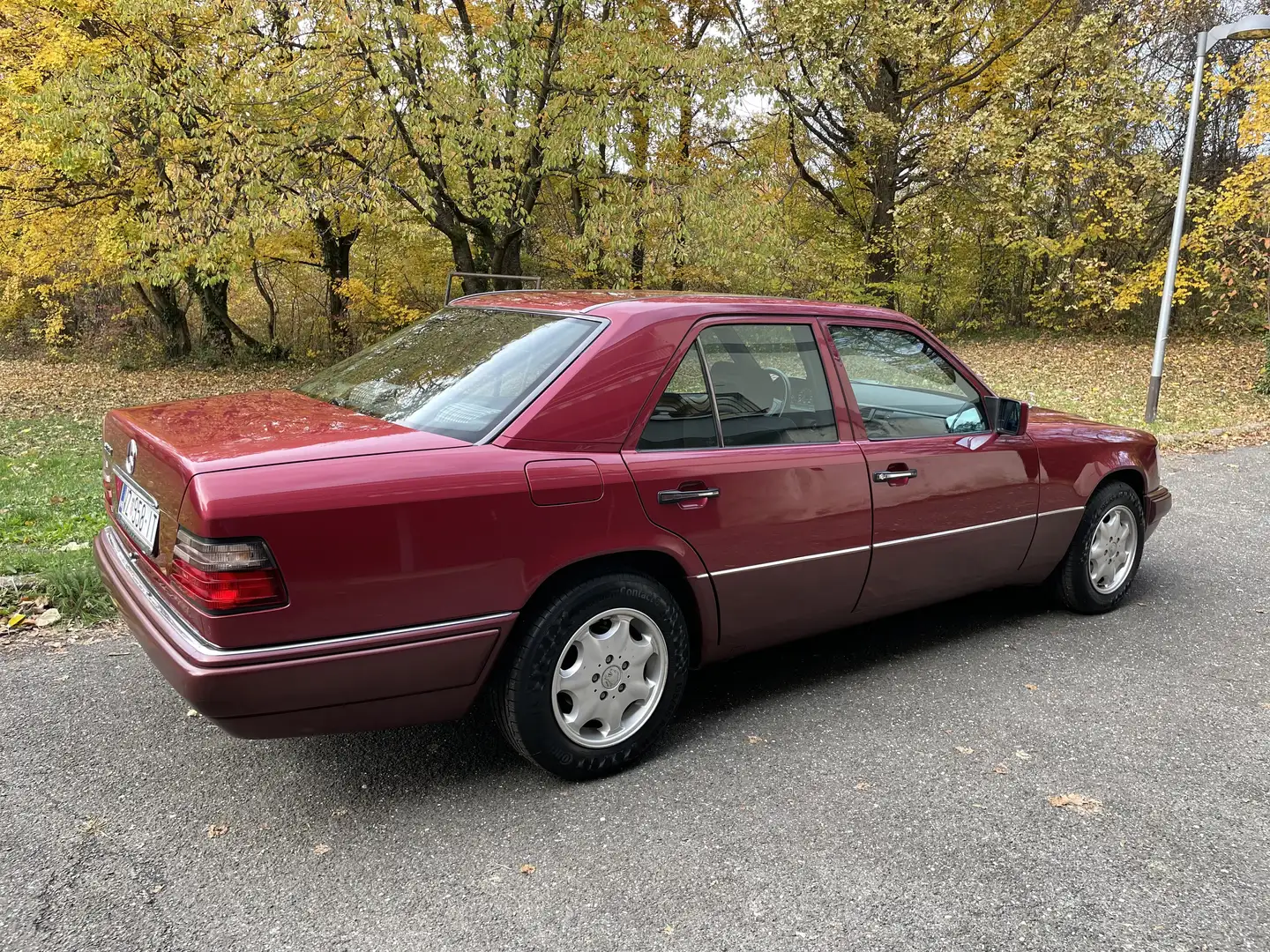 Mercedes-Benz E 220 - 2