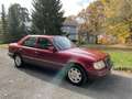 Mercedes-Benz E 220 - thumbnail 1