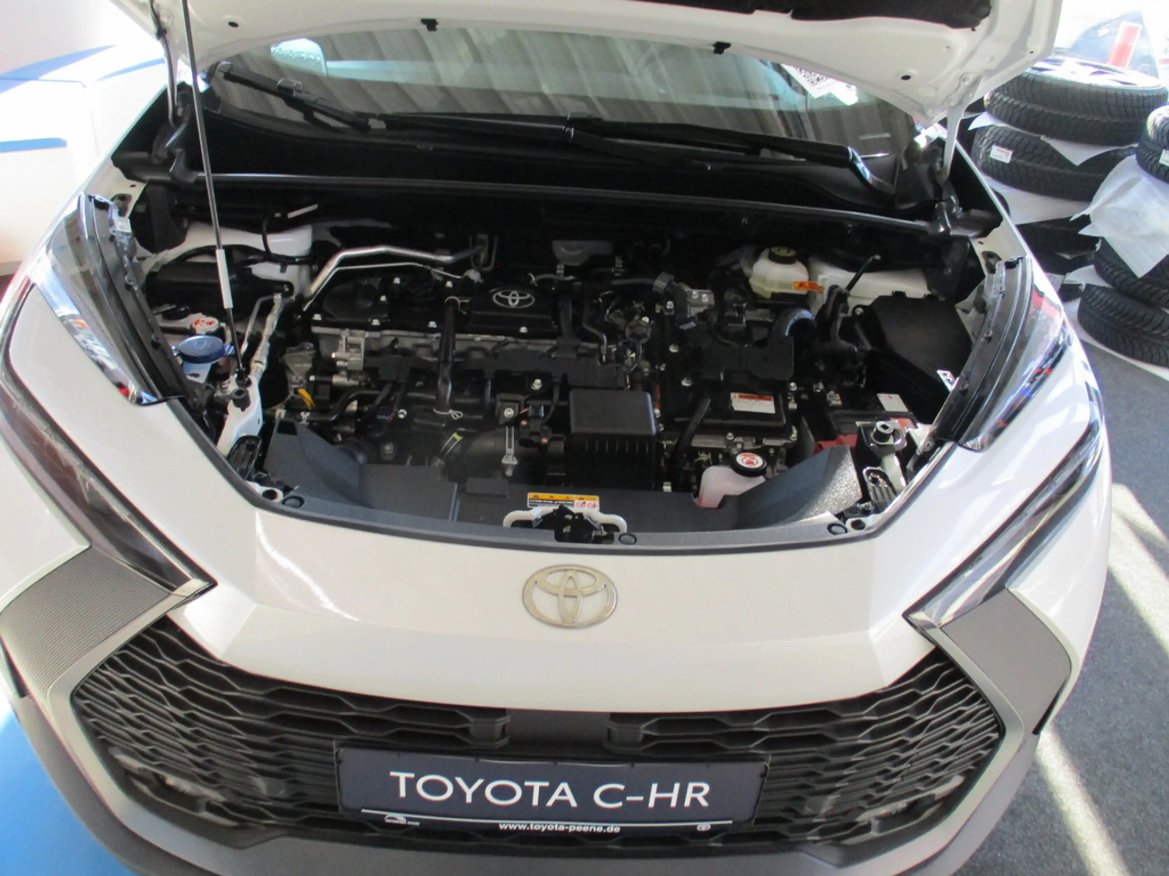 Toyota C-HR 1.8 Hybrid FWD Team Deutschland — photo 14