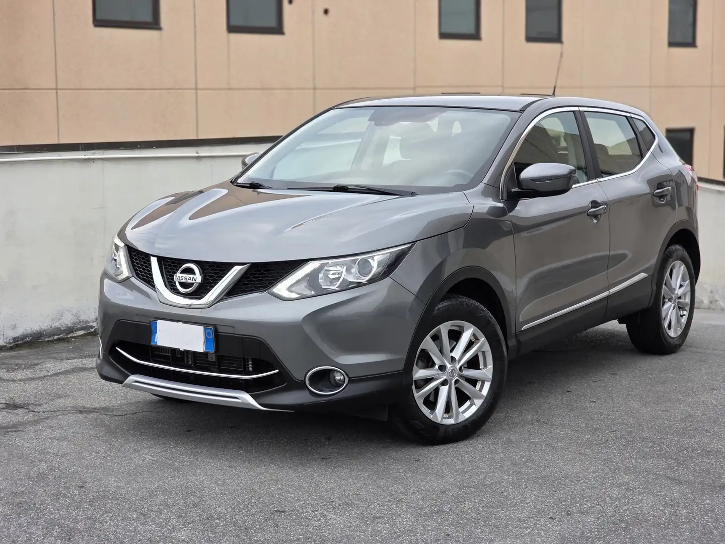 Nissan Qashqai Qashqai II 2014 1.6 dci Tekna 2wd 130cv xtronic E6 Gris - 2