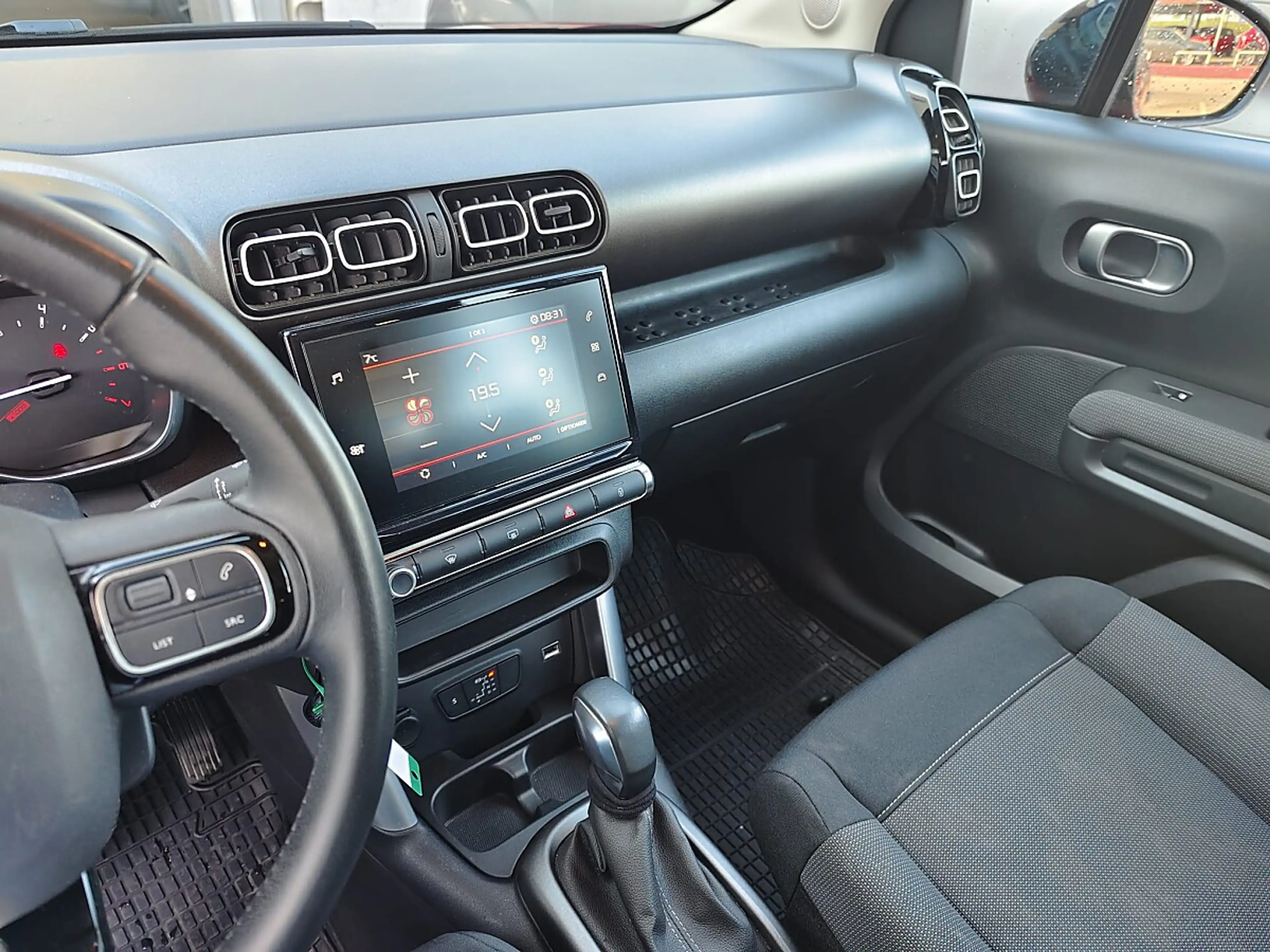 Citroen C3 Aircross BlueHDi 120 S&S EAT6 Automatik Feel — photo 13