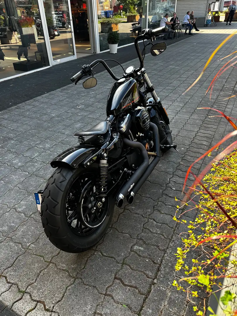 Harley-Davidson Sportster 1200 Forty-Eight Schwarz - 2