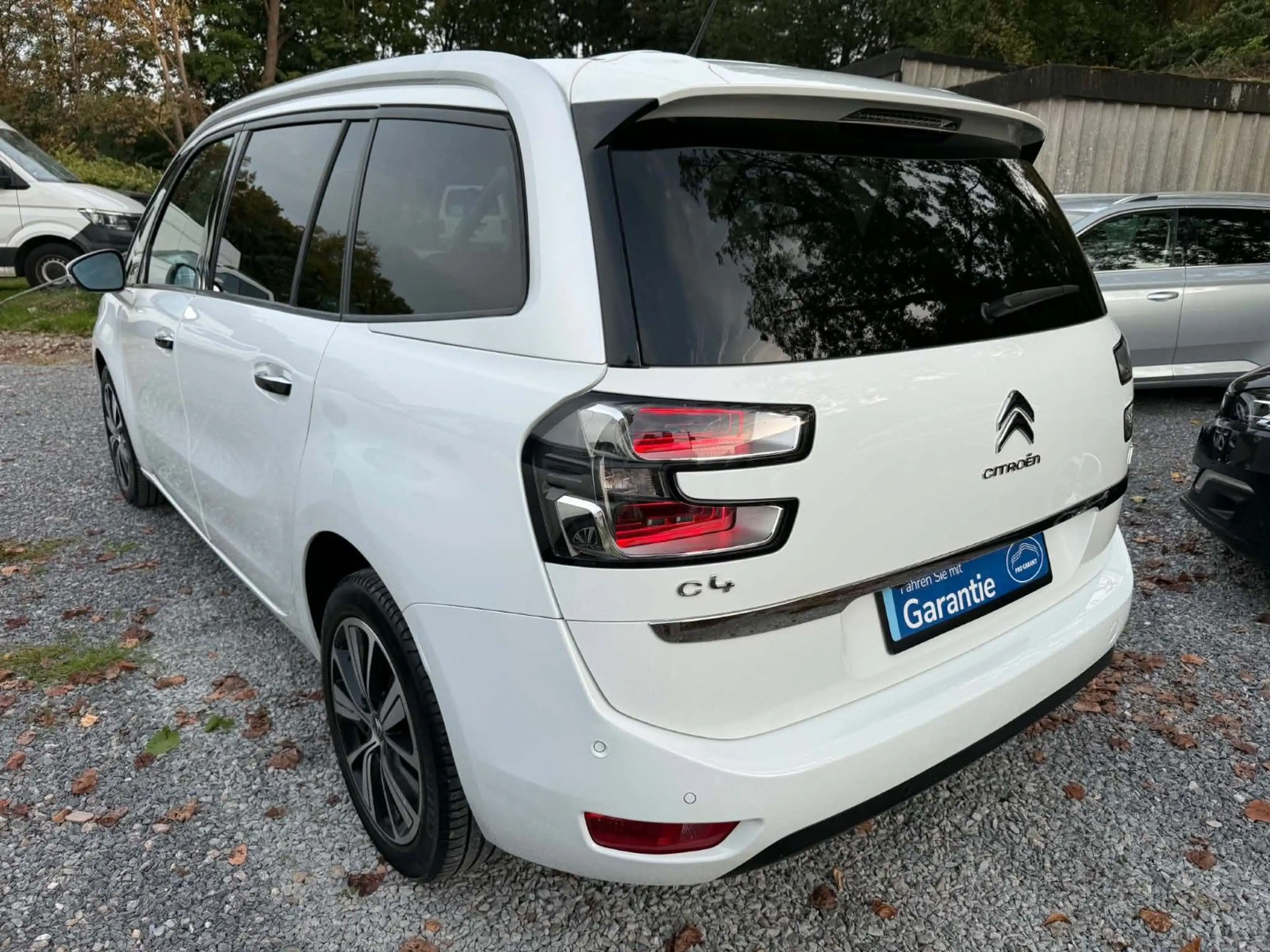 Citroen Grand C4 Picasso 1.6 THP 165 PS*7 Sitzer*Xenon* — photo 2