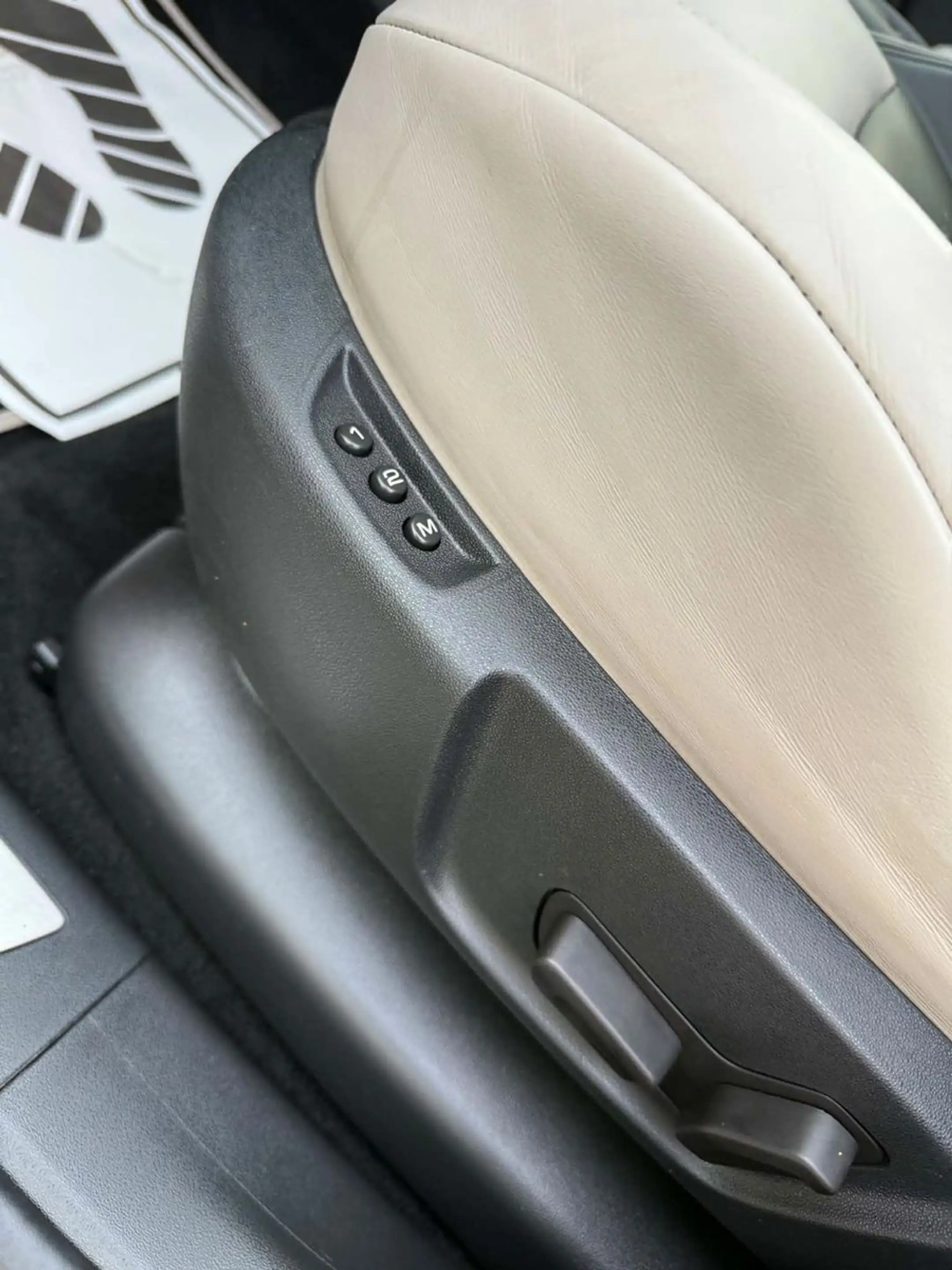 Citroen Grand C4 Picasso 1.6 THP 165 PS*7 Sitzer*Xenon* — photo 12