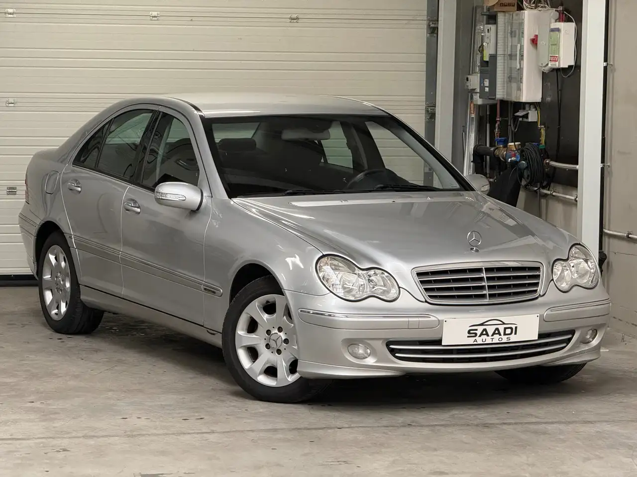 Mercedes-Benz C 200