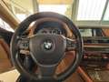 BMW 740 d INDIVIDUAL+Glasdach+Kamera+ Soft-Close+HUD Brun - thumbnail 16