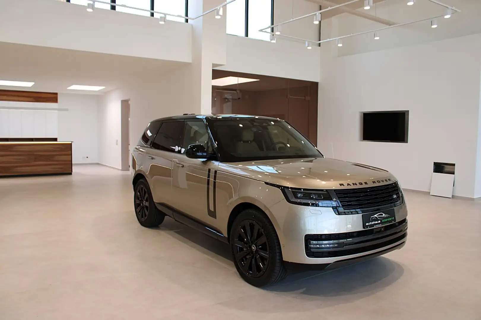Land Rover Range Rover P460e PHEV AWD HSE Aut. **Traumhafte Ausstattung** Gold - 1