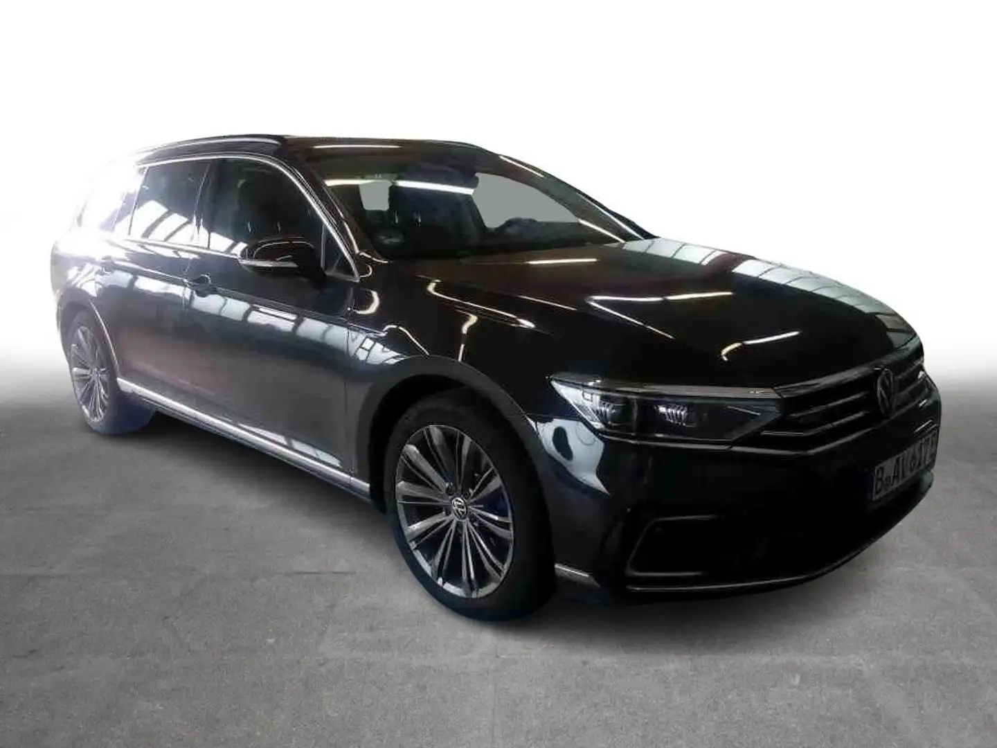 Volkswagen Passat Variant 1.4 TSI Hybrid GTE DCC IQ-LED Nav Grau - 2