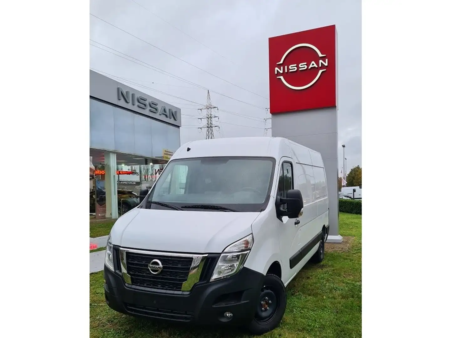 Nissan Interstar N-Connecta L2H2 + N-Connecta Pack Biały - 1