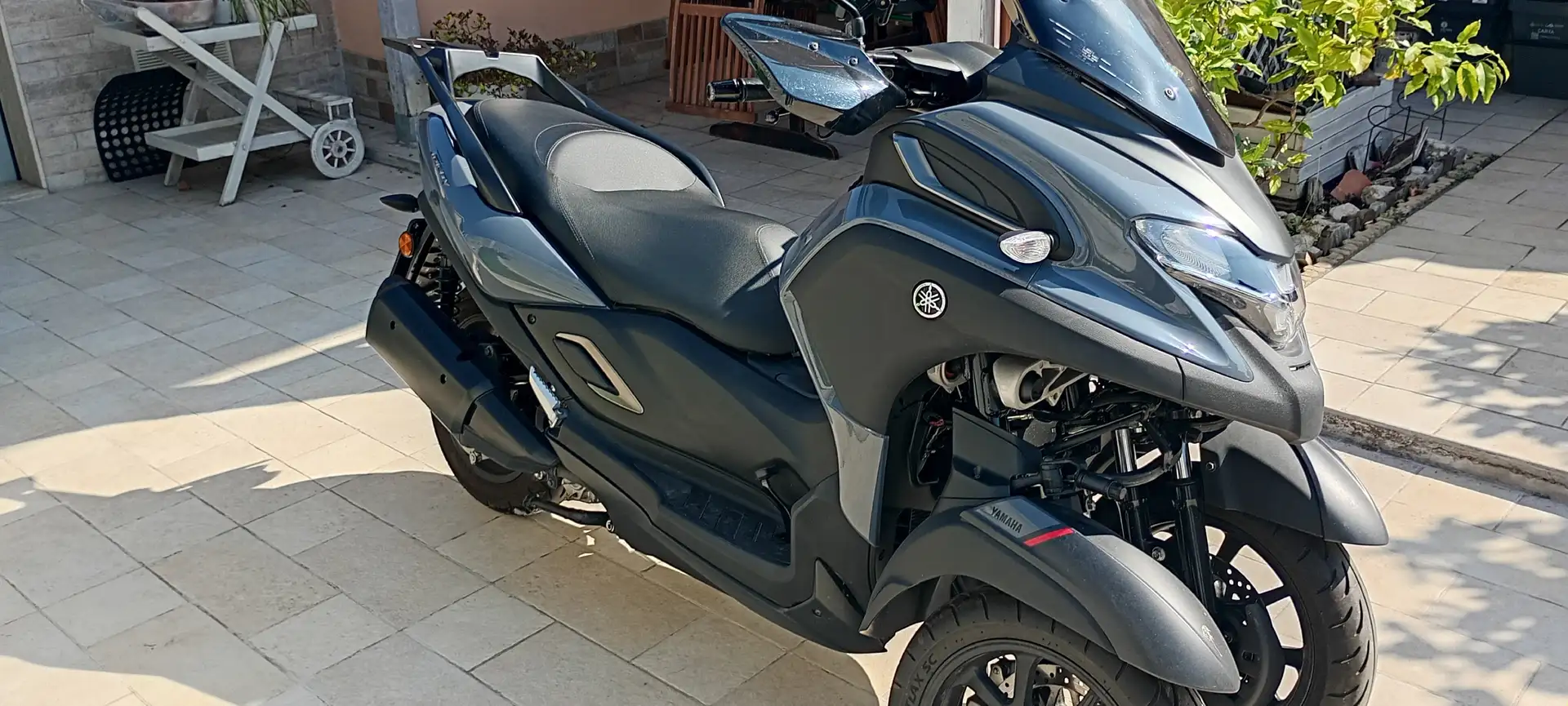 Yamaha TriCity 300 blue core Grigio - 2