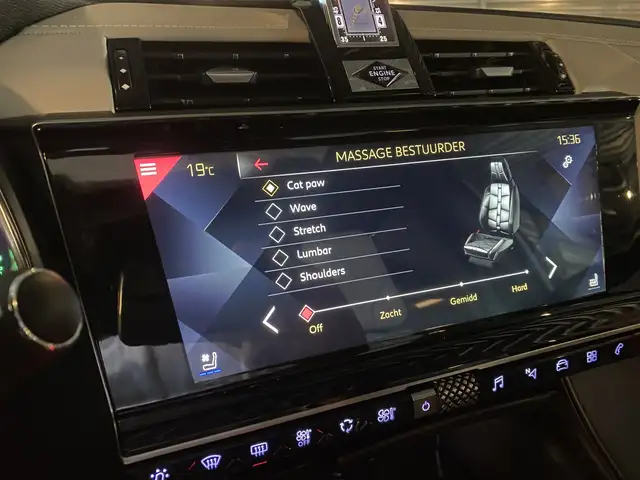 DS Automobiles DS 7 Crossback view 22