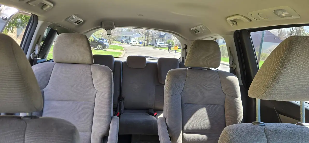 Honda Odyssey снимка Honda Odyssey